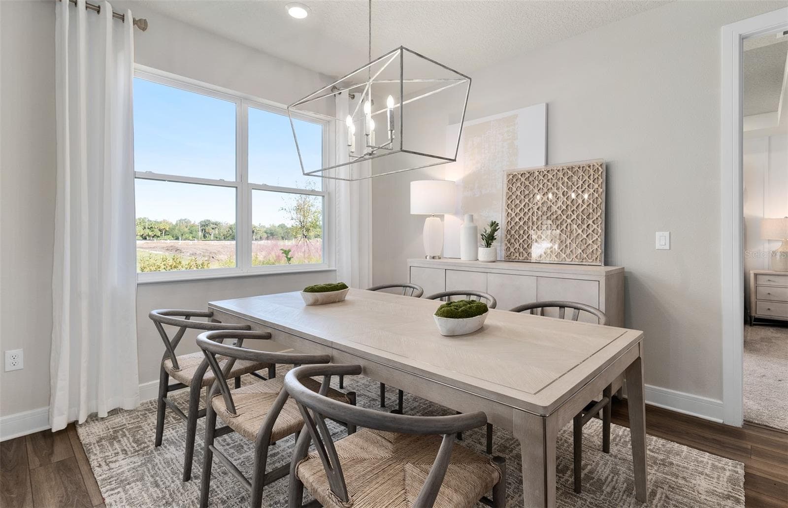 Model Home Design Only. Pictures and furnishings are for illustrative purposes only. Elevations, colors and options may vary. Furniture is for model home staging only. - 2189 MOSSY VINE AVENUE, ST CLOUD