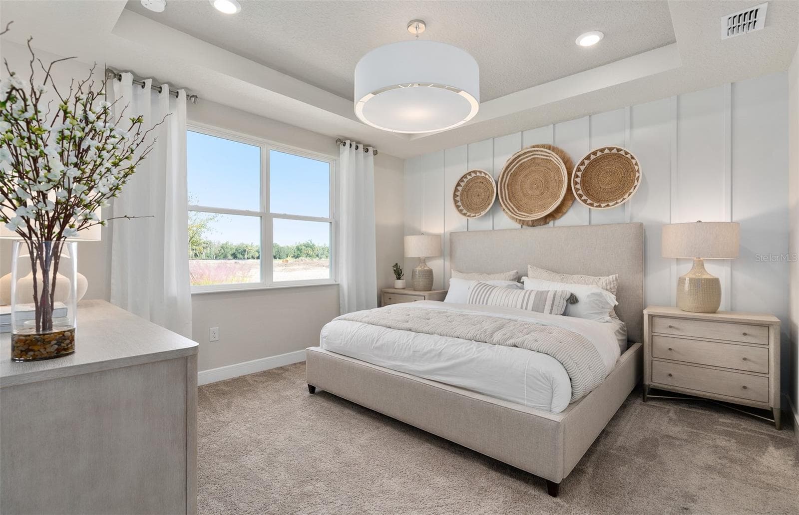 Model Home Design Only. Pictures and furnishings are for illustrative purposes only. Elevations, colors and options may vary. Furniture is for model home staging only. - 2189 MOSSY VINE AVENUE, ST CLOUD