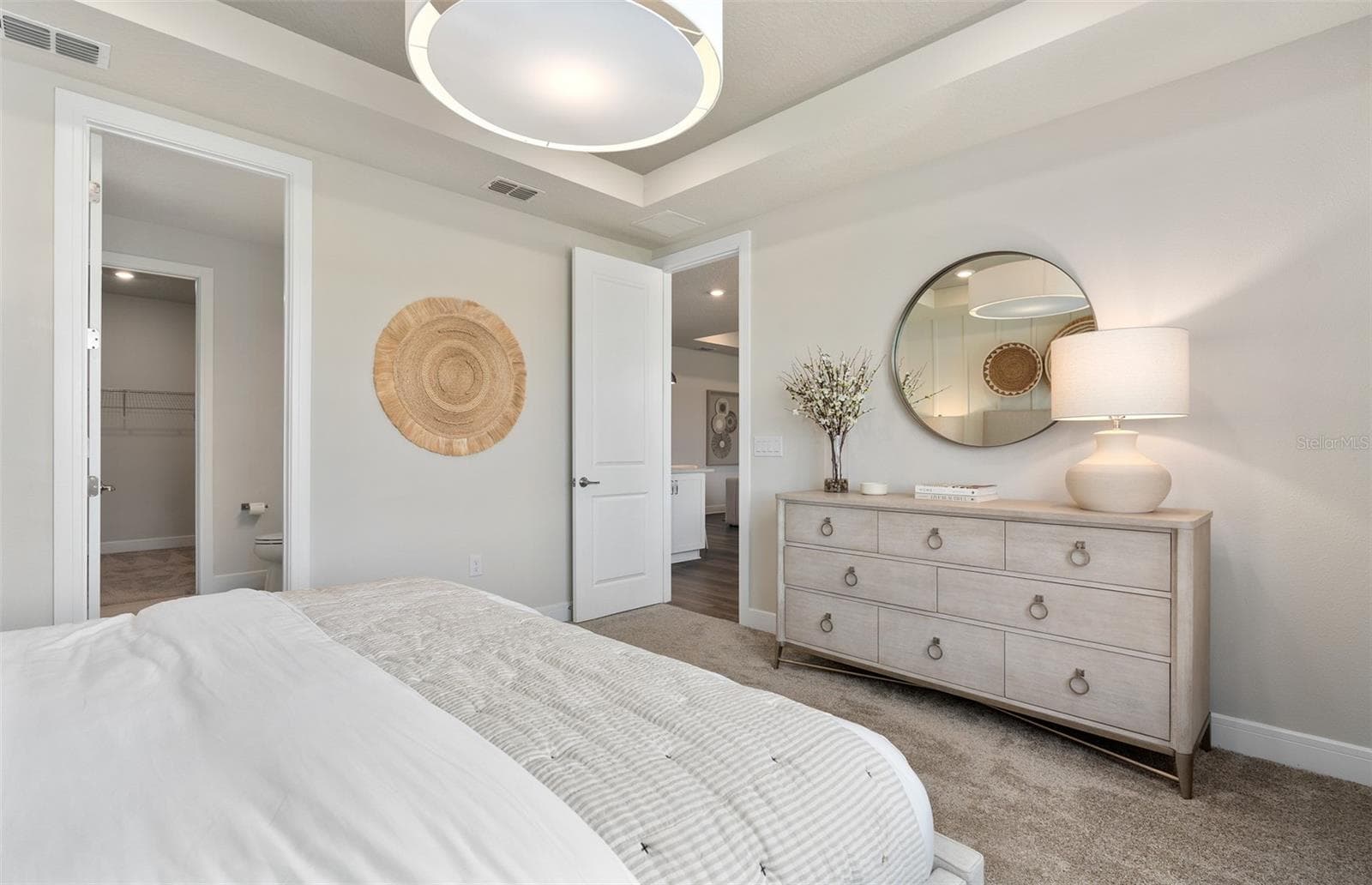 Model Home Design Only. Pictures and furnishings are for illustrative purposes only. Elevations, colors and options may vary. Furniture is for model home staging only. - 2189 MOSSY VINE AVENUE, ST CLOUD