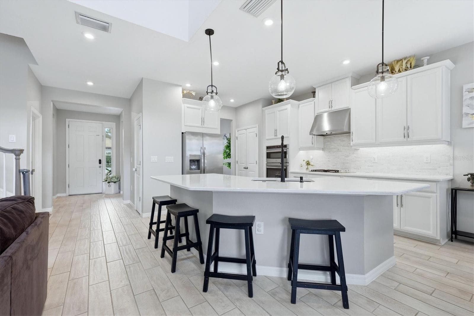 Single Family Residence at 9303 STARRY NIGHT AVE, SARASOTA, photo 9 of 100