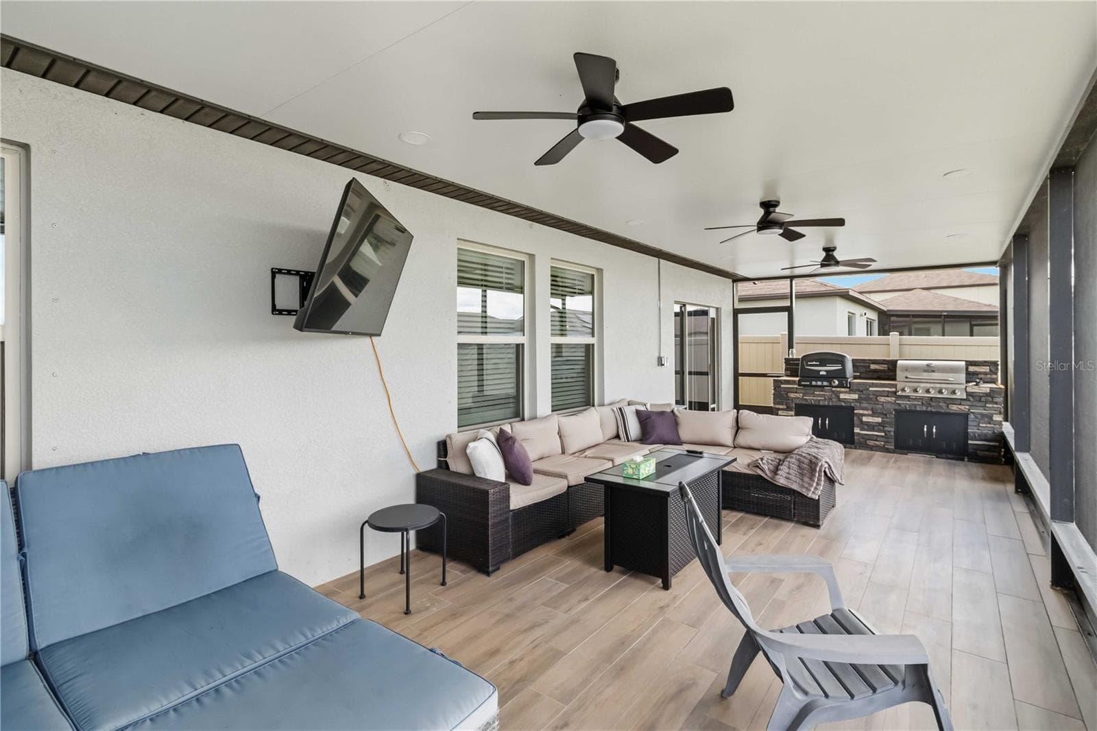 Single Family Residence at 5210 DANDELION ST, APOLLO BEACH, photo 5 of 55