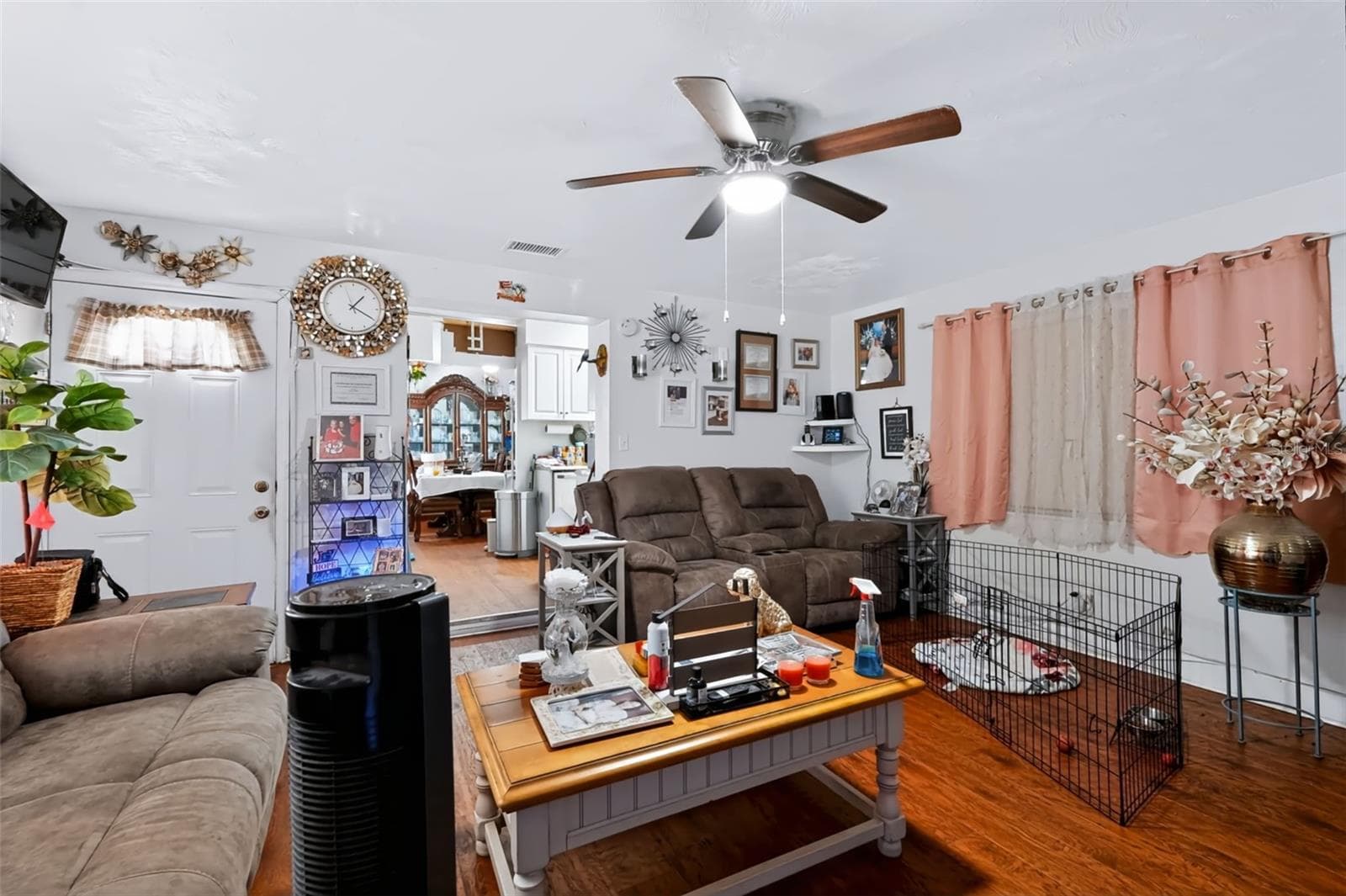Single Family Residence at 2409 GIDDENS AVE, SEFFNER, photo 6 of 41