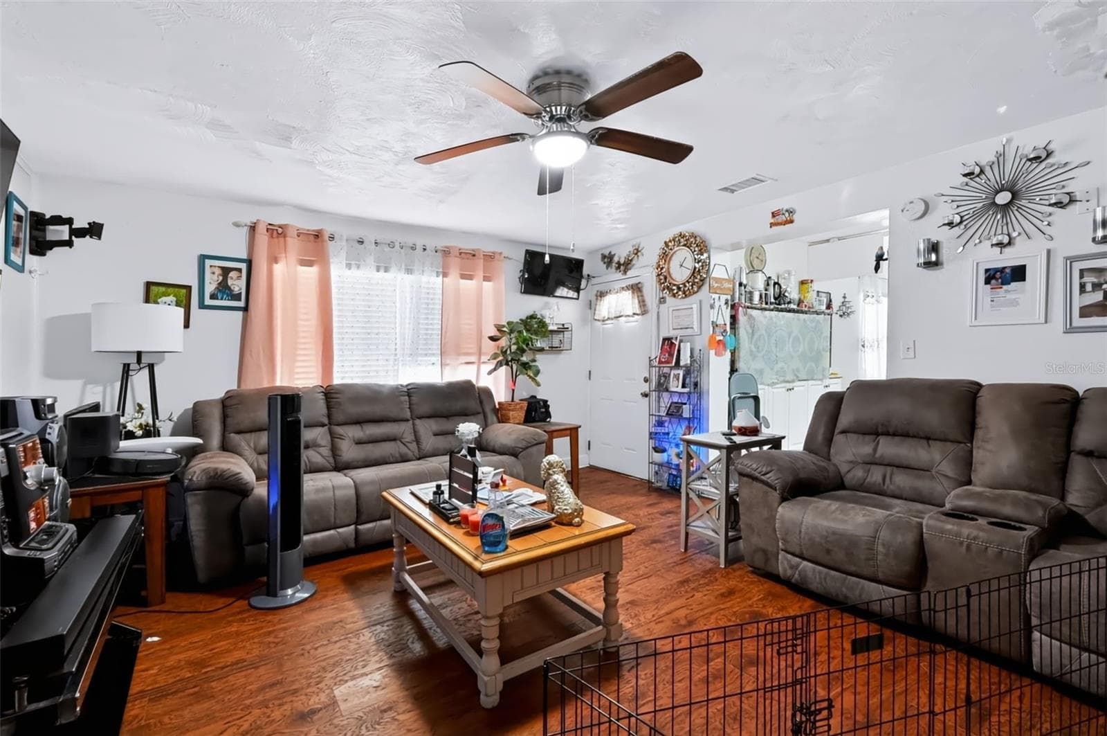 Single Family Residence at 2409 GIDDENS AVE, SEFFNER, photo 7 of 41