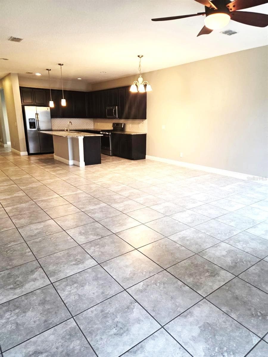 Townhouse at 15717 KINNOW MANDARIN LN, WINTER GARDEN, photo 5 of 63