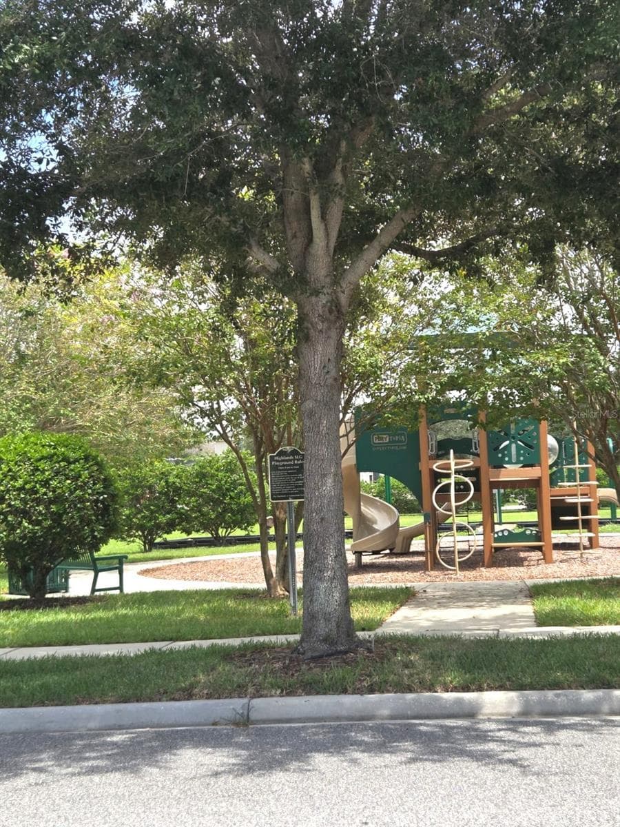 Townhouse at 15717 KINNOW MANDARIN LN, WINTER GARDEN, photo 13 of 63
