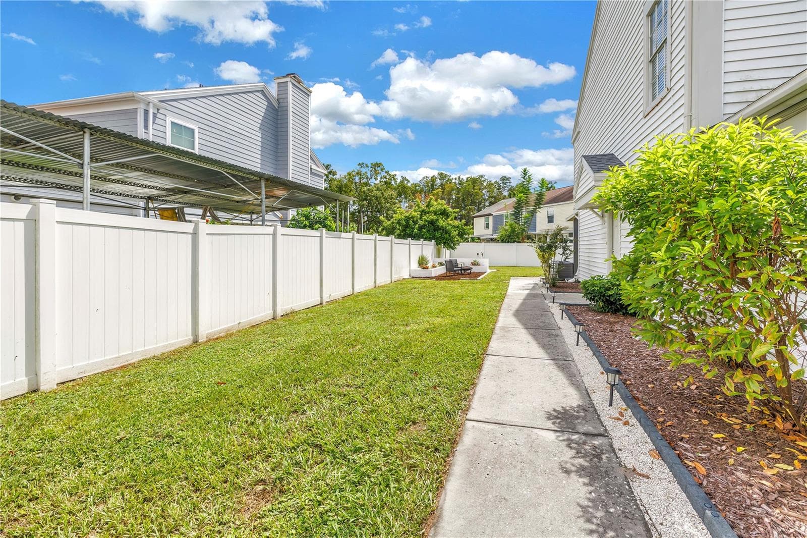 Townhouse at 6240 OAK CLUSTER CIR, TAMPA, photo 22 of 28