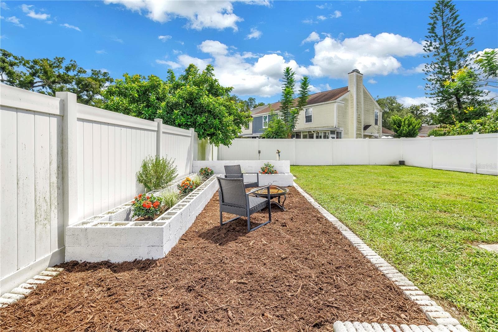 Townhouse at 6240 OAK CLUSTER CIR, TAMPA, photo 23 of 28