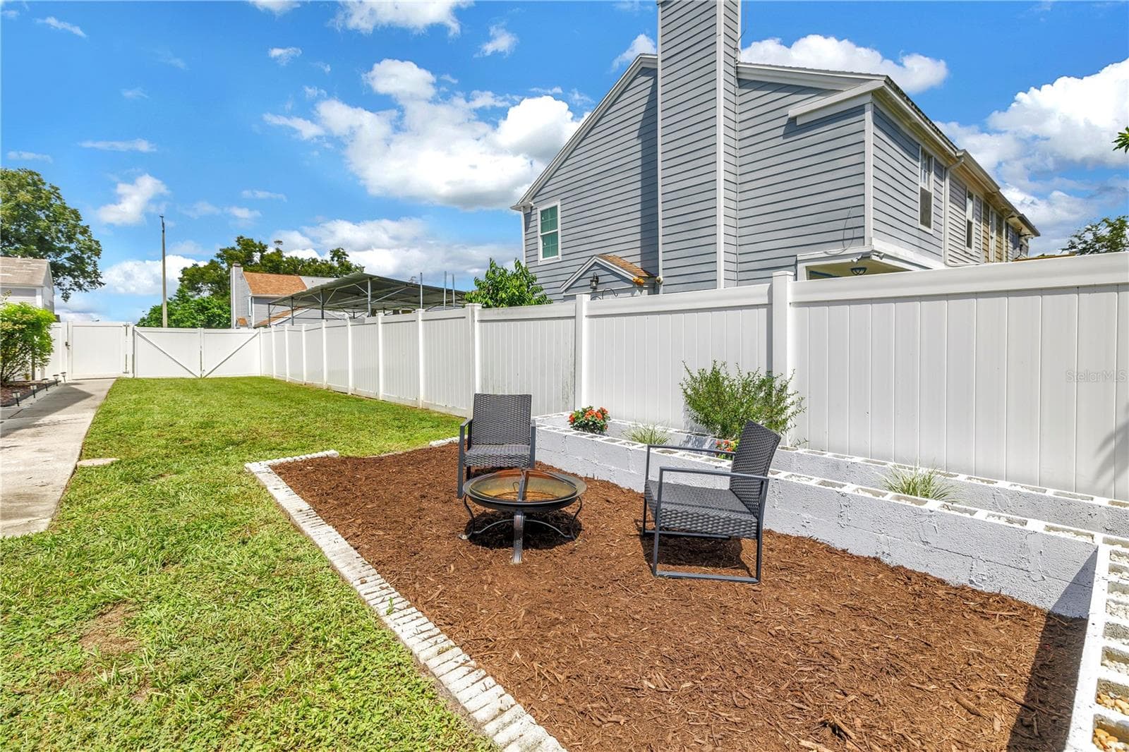 Townhouse at 6240 OAK CLUSTER CIR, TAMPA, photo 24 of 28