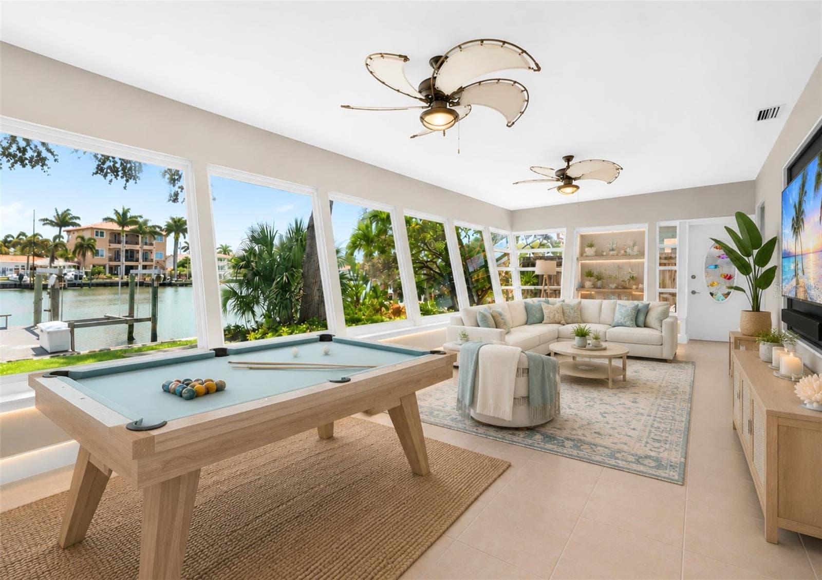 Virtually staged - 541 LILLIAN DR, MADEIRA BEACH