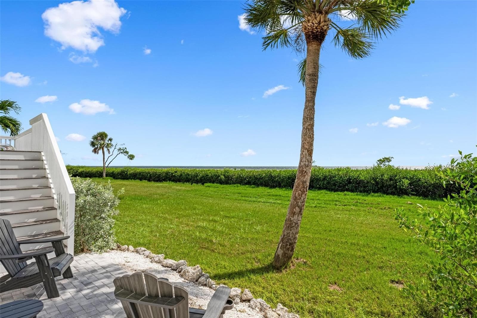 Paver Patio - 319 PILOT POINT LN, BOCA GRANDE