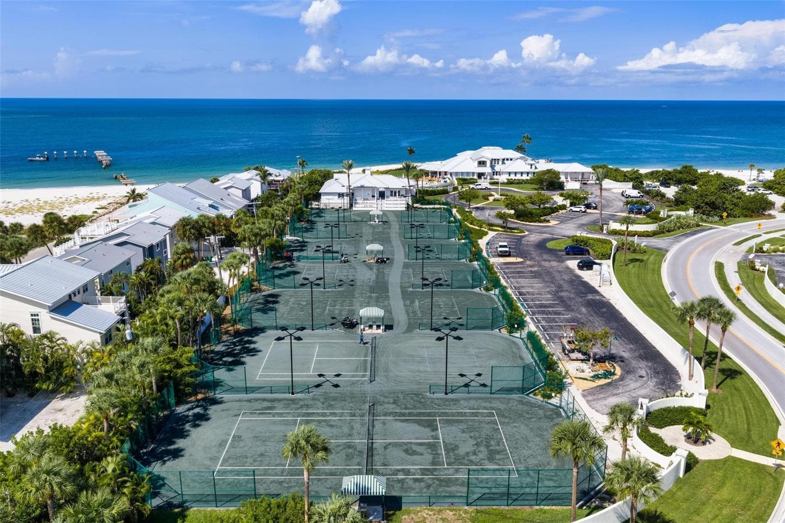 tennis - 319 PILOT POINT LN, BOCA GRANDE