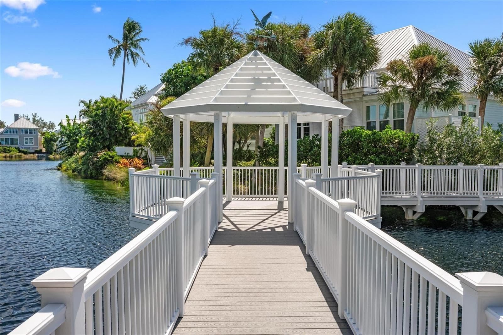 Community Gazebo - 319 PILOT POINT LN, BOCA GRANDE