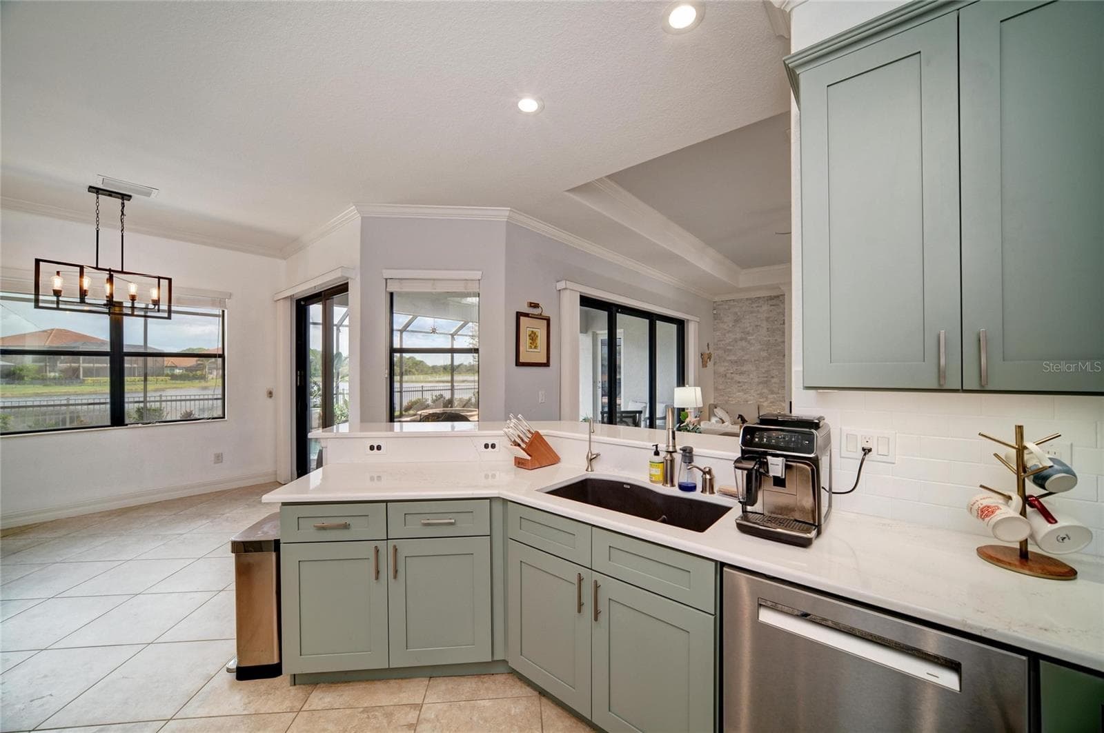 Single Family Residence at 5672 CLOVERLEAF RUN, LAKEWOOD RANCH, photo 21 of 84