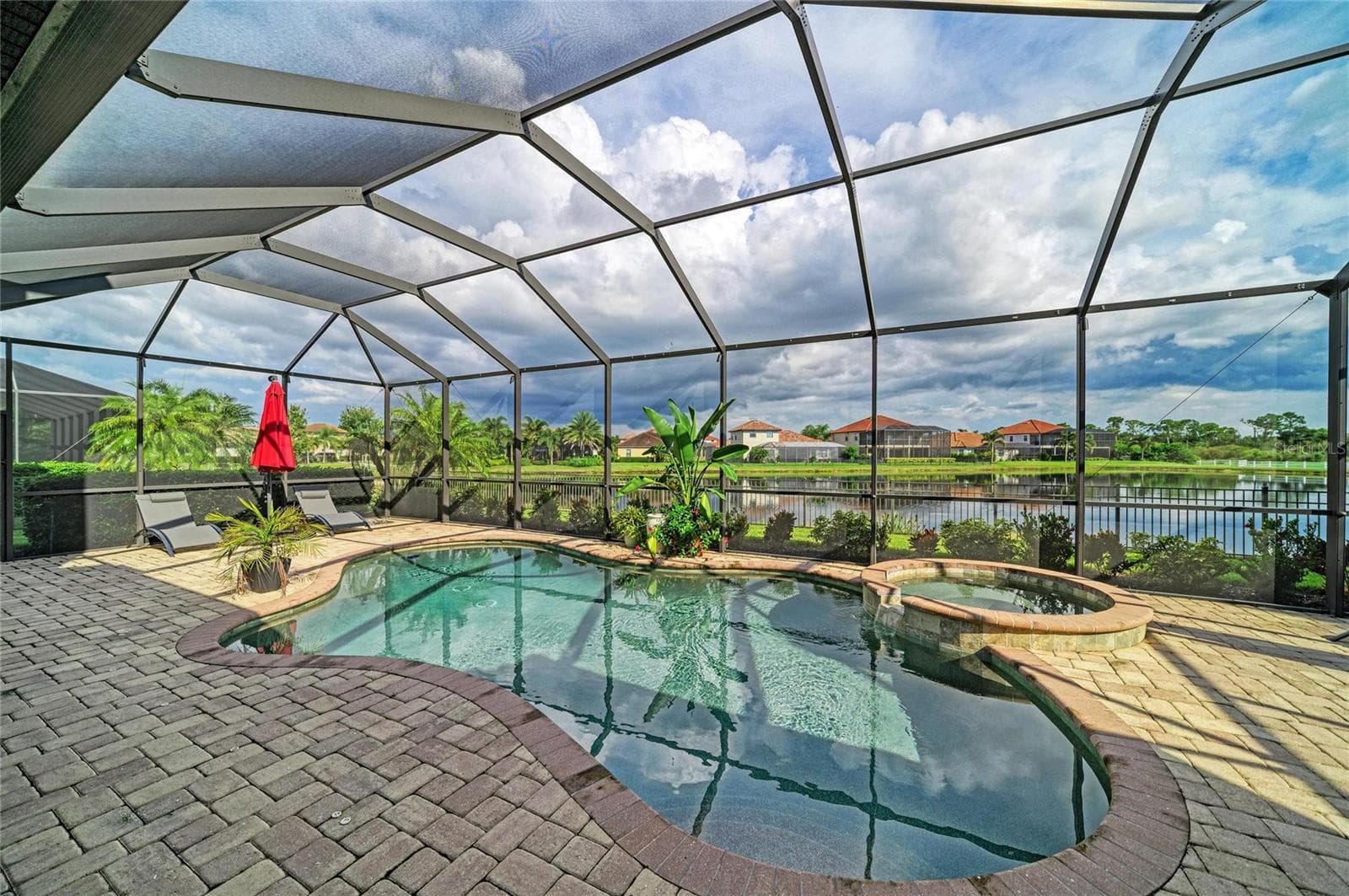 Single Family Residence at 5672 CLOVERLEAF RUN, LAKEWOOD RANCH, photo 56 of 84