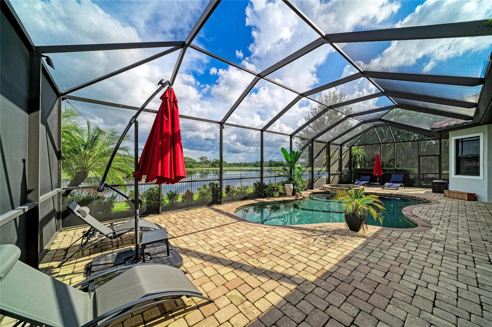 Single Family Residence at 5672 CLOVERLEAF RUN, LAKEWOOD RANCH, photo 61 of 84