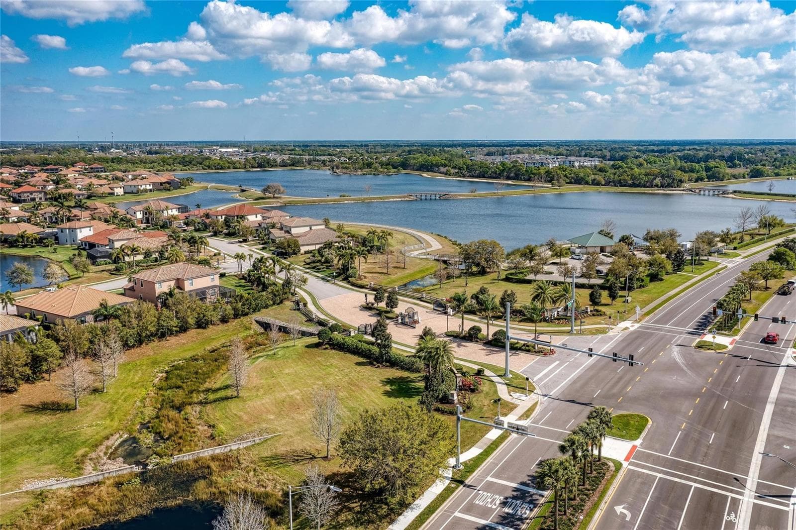 Single Family Residence at 5672 CLOVERLEAF RUN, LAKEWOOD RANCH, photo 78 of 84