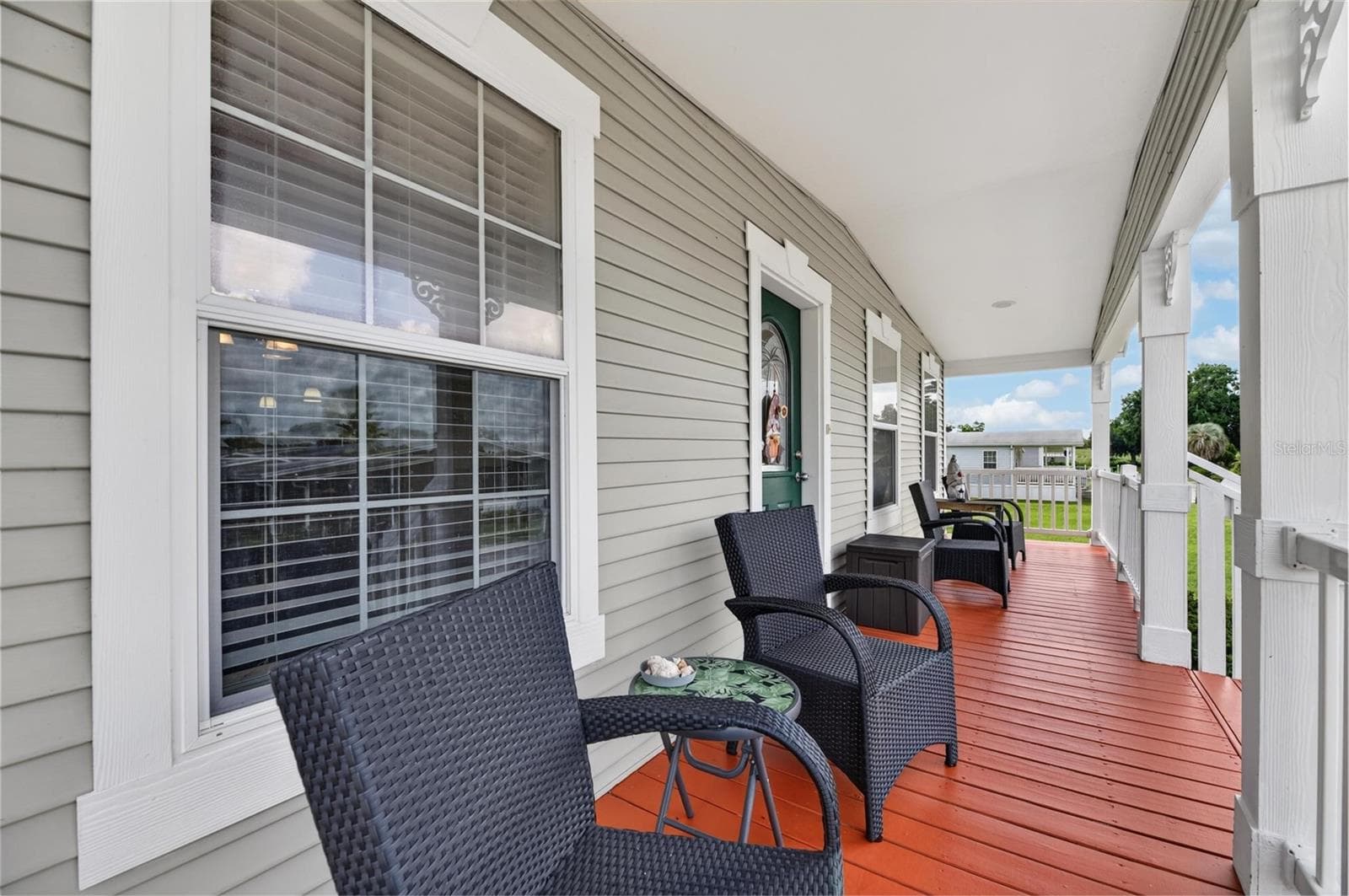 great place to sit with a cuppa and read a book - 10054 COLLINGWOOD AVE, DADE CITY