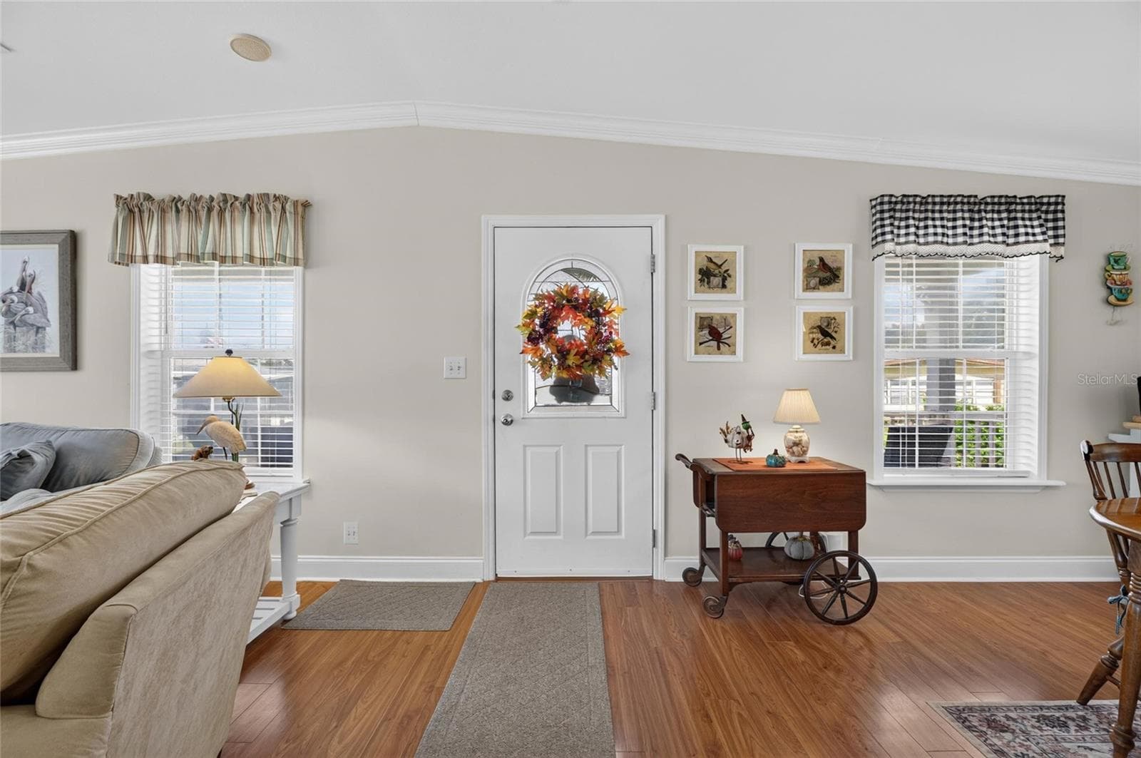 welcoming entry - 10054 COLLINGWOOD AVE, DADE CITY