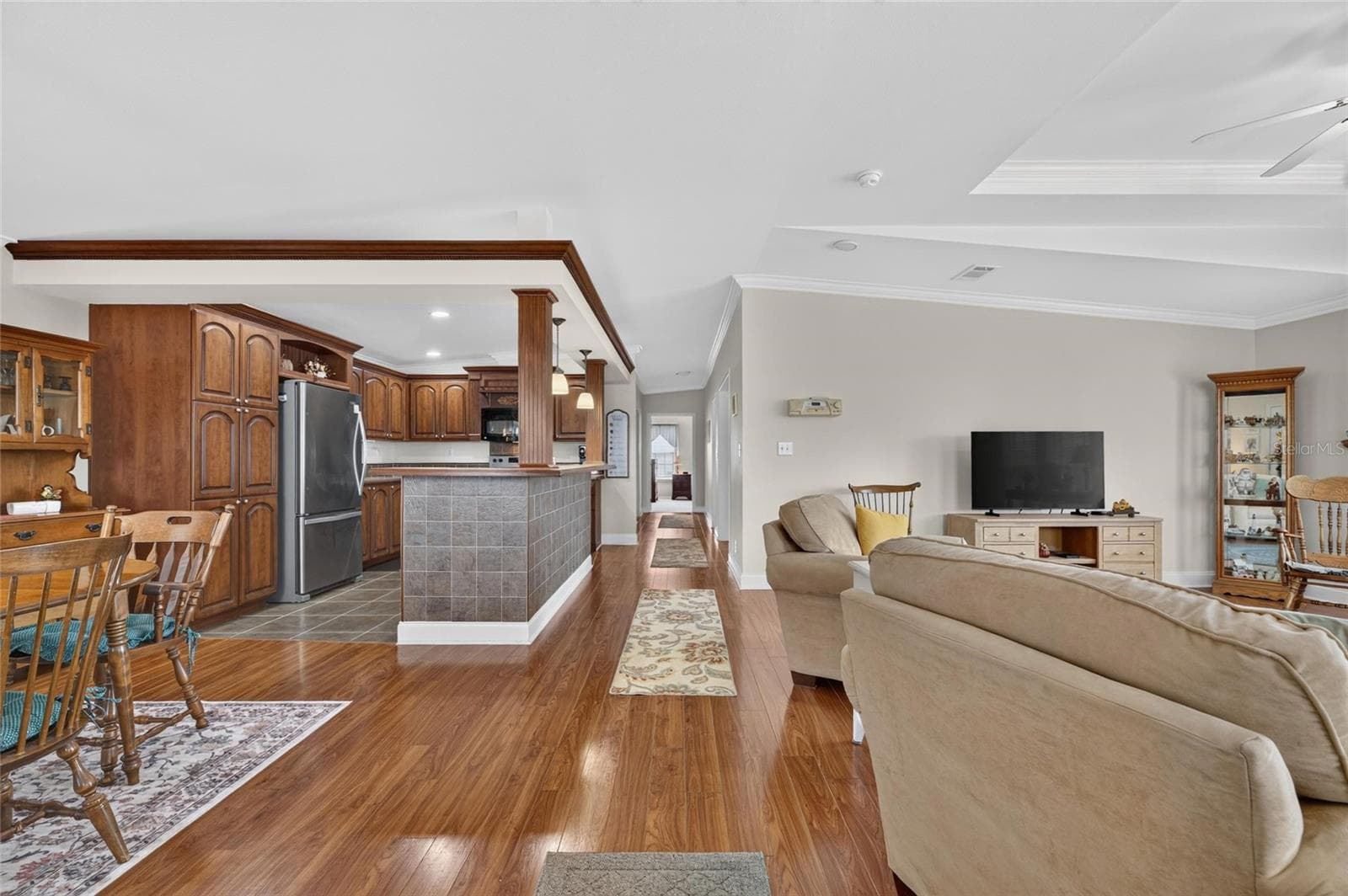 Light and bright - 10054 COLLINGWOOD AVE, DADE CITY