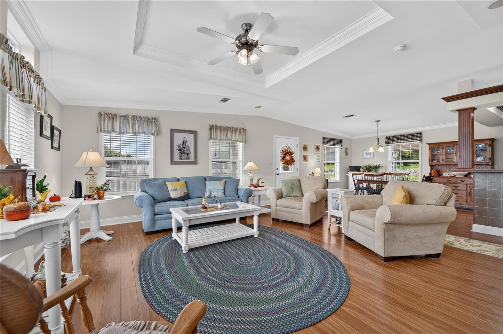 spacious, living area - 10054 COLLINGWOOD AVE, DADE CITY
