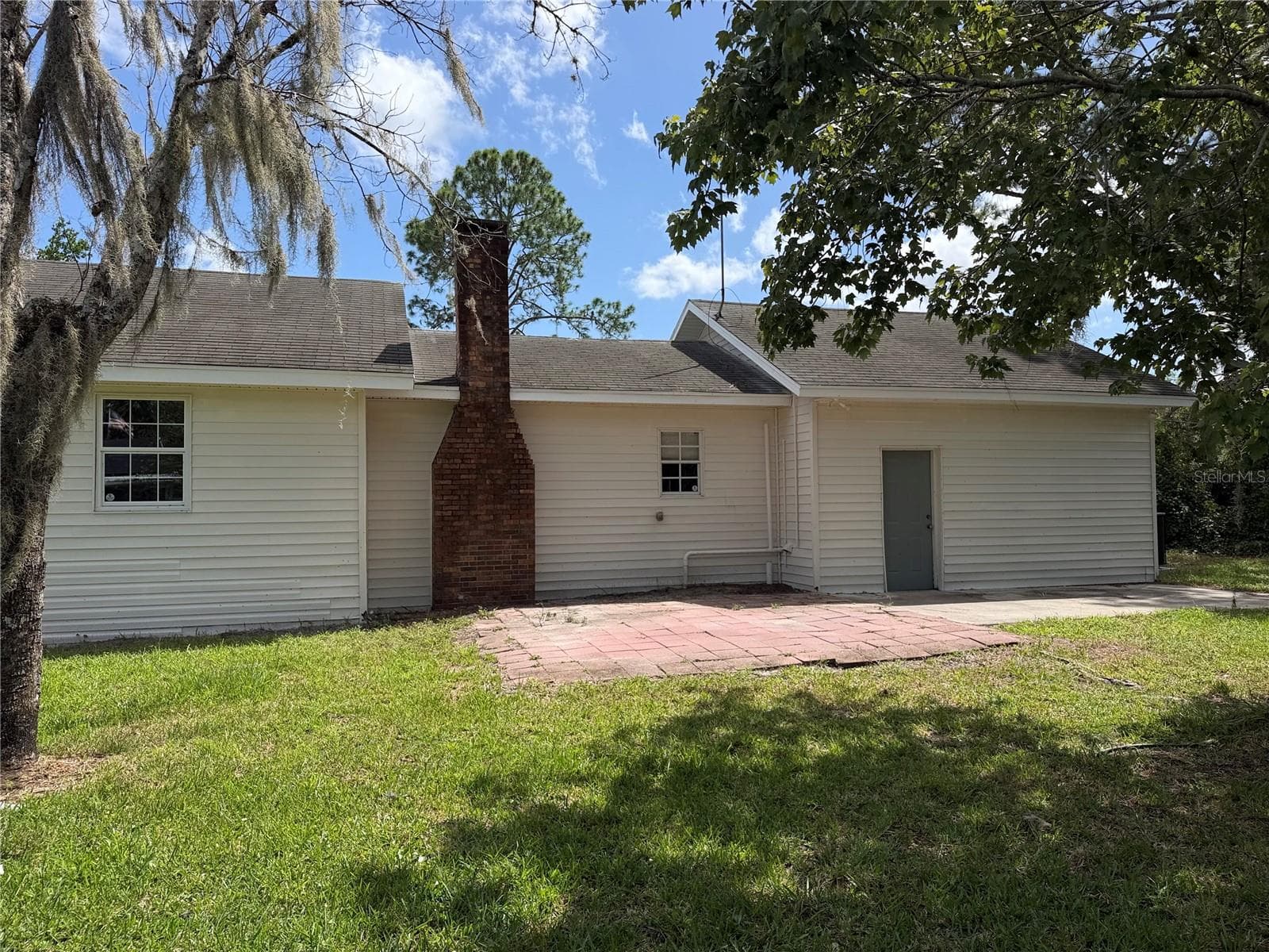 Single Family Residence at 1881 OLD DAYTONA RD, DELAND, photo 5 of 14