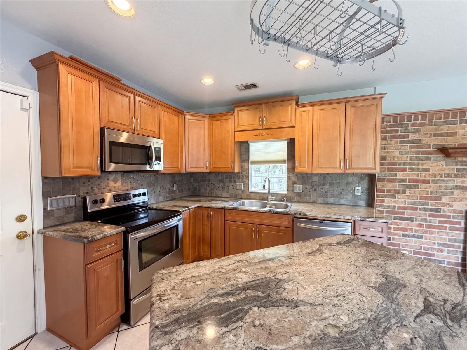 Single Family Residence at 1881 OLD DAYTONA RD, DELAND, photo 13 of 14