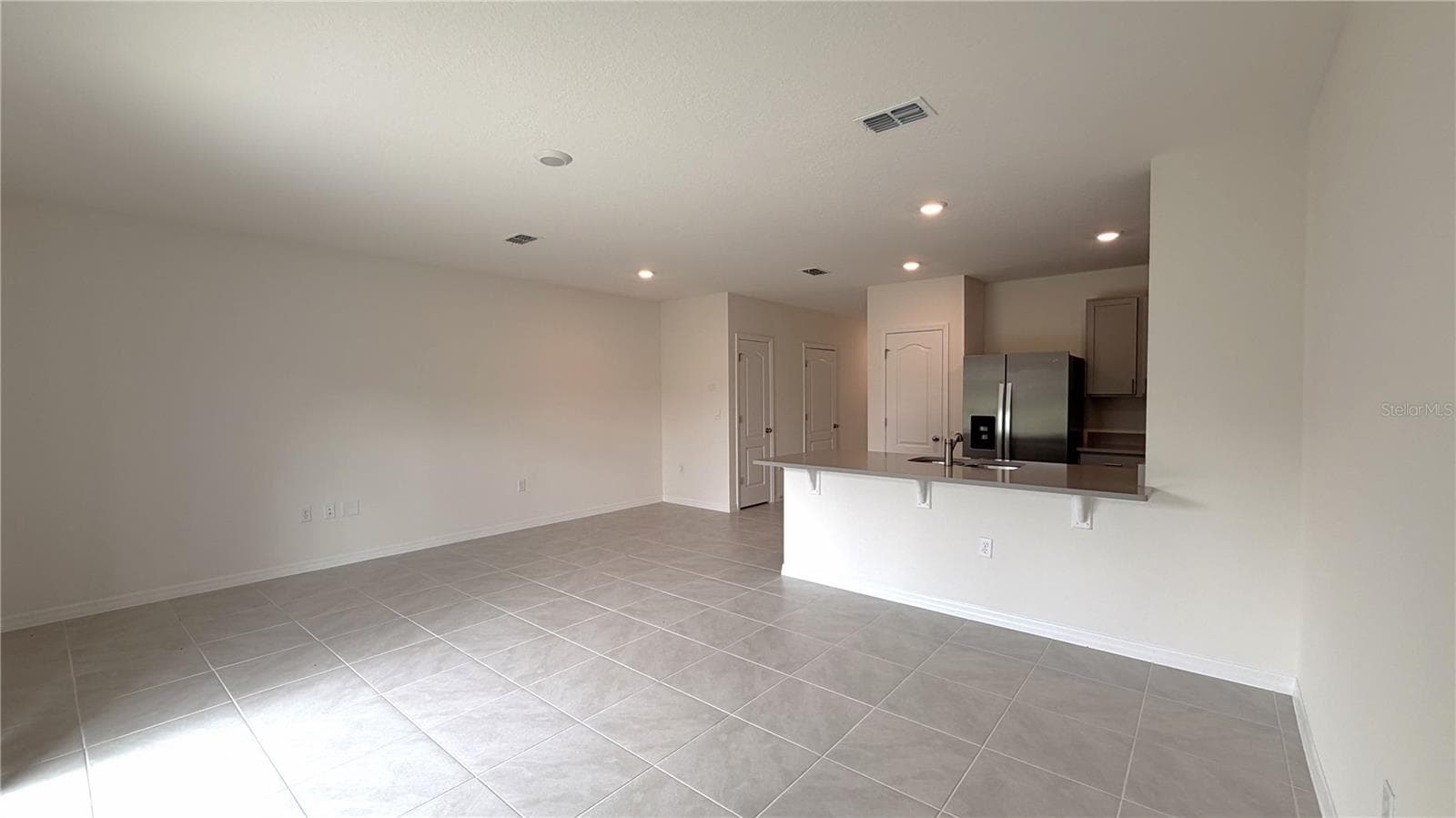 Townhouse at 1666 ROCK ELM RD, DAVENPORT, photo 5 of 27