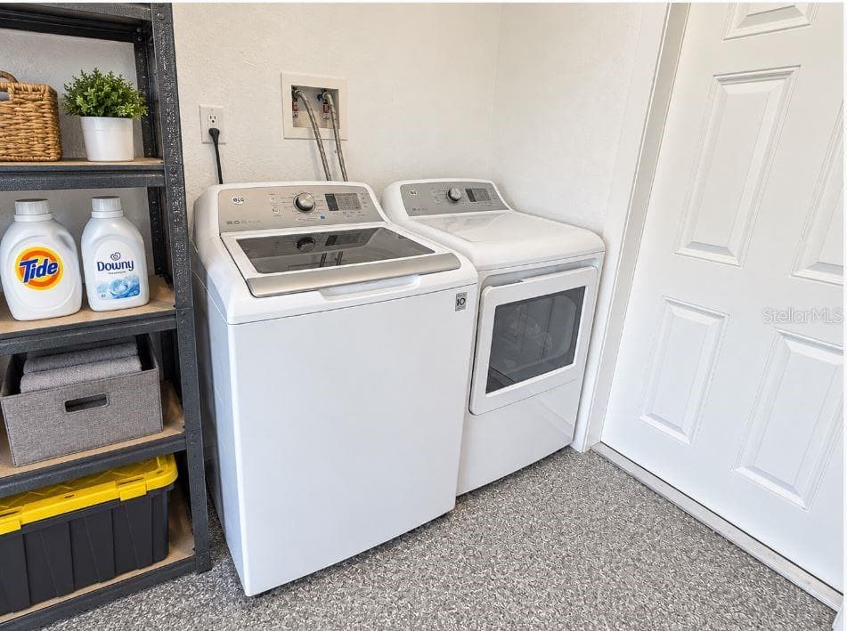 Laundry. Appliances Included. - 414 BROADVIEW AVE, ALTAMONTE SPRINGS
