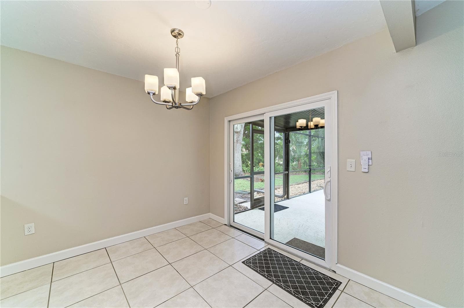 Dining & Sliding Doors - 4502 33RD AVE W, BRADENTON