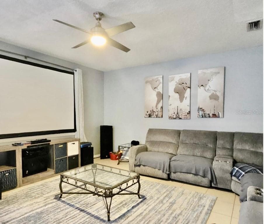 Single Family Residence at 12135 FOX BLOOM AVE, GIBSONTON, photo 5 of 15