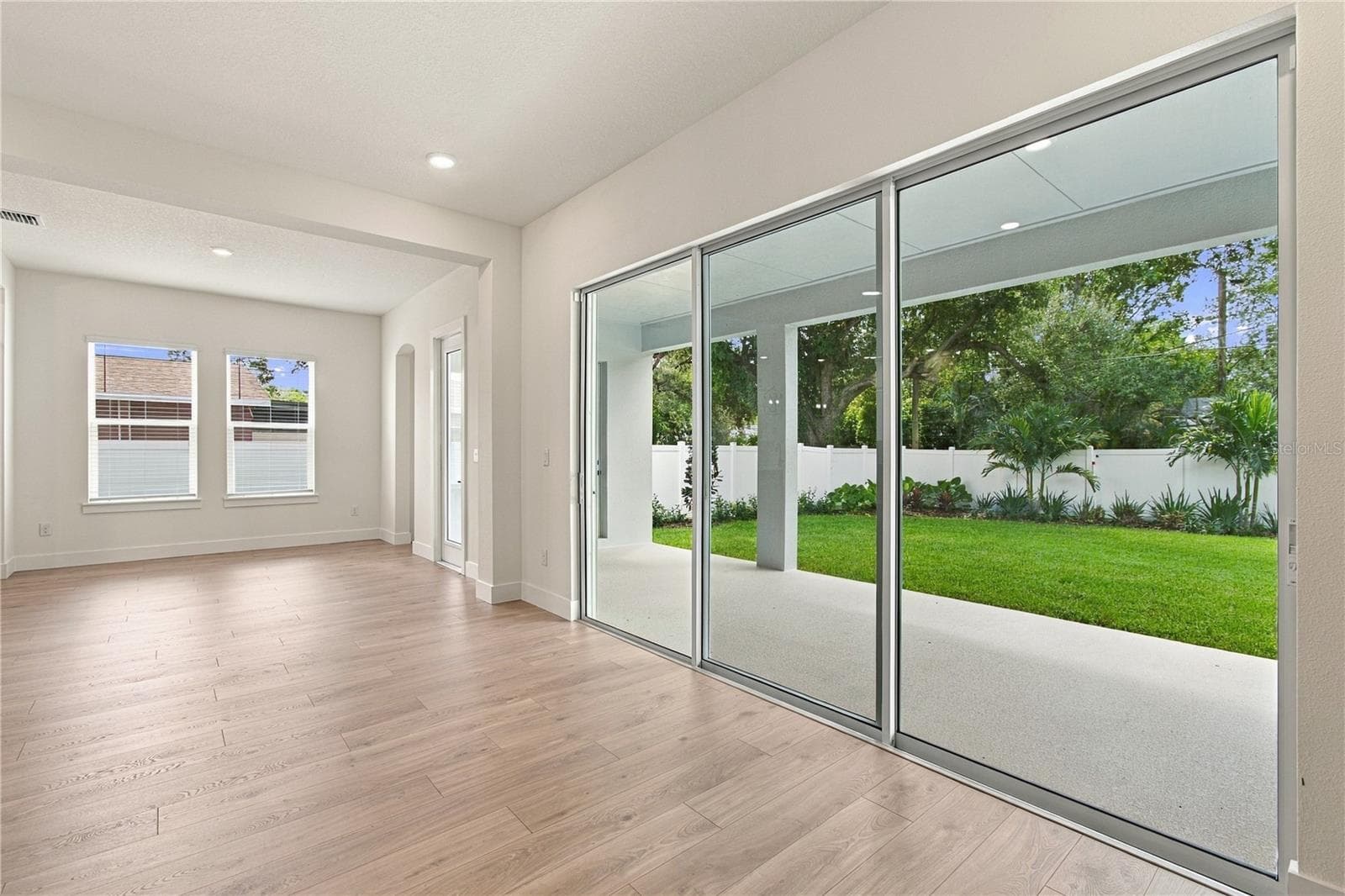 Family Room - 812 W ORIENT ST, TAMPA