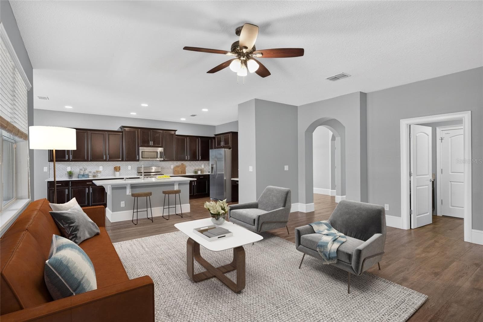 Single Family Residence at 15718 STARLING DALE LN, LITHIA, photo 11 of 47
