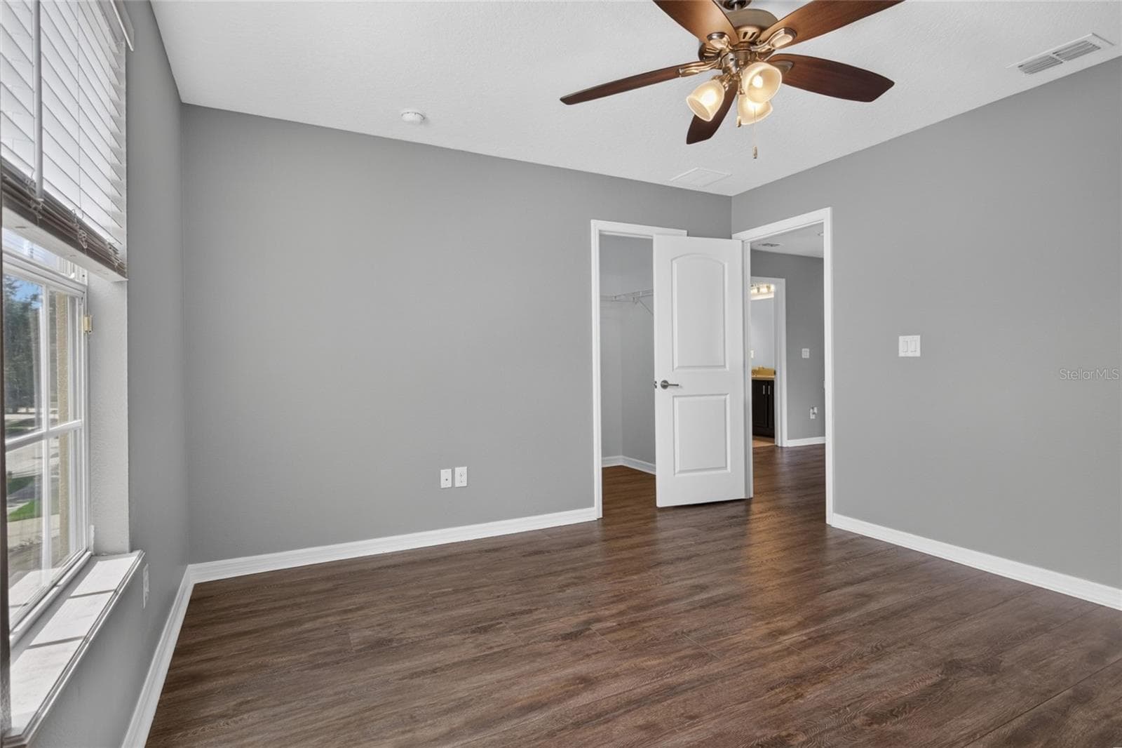 Single Family Residence at 15718 STARLING DALE LN, LITHIA, photo 31 of 47