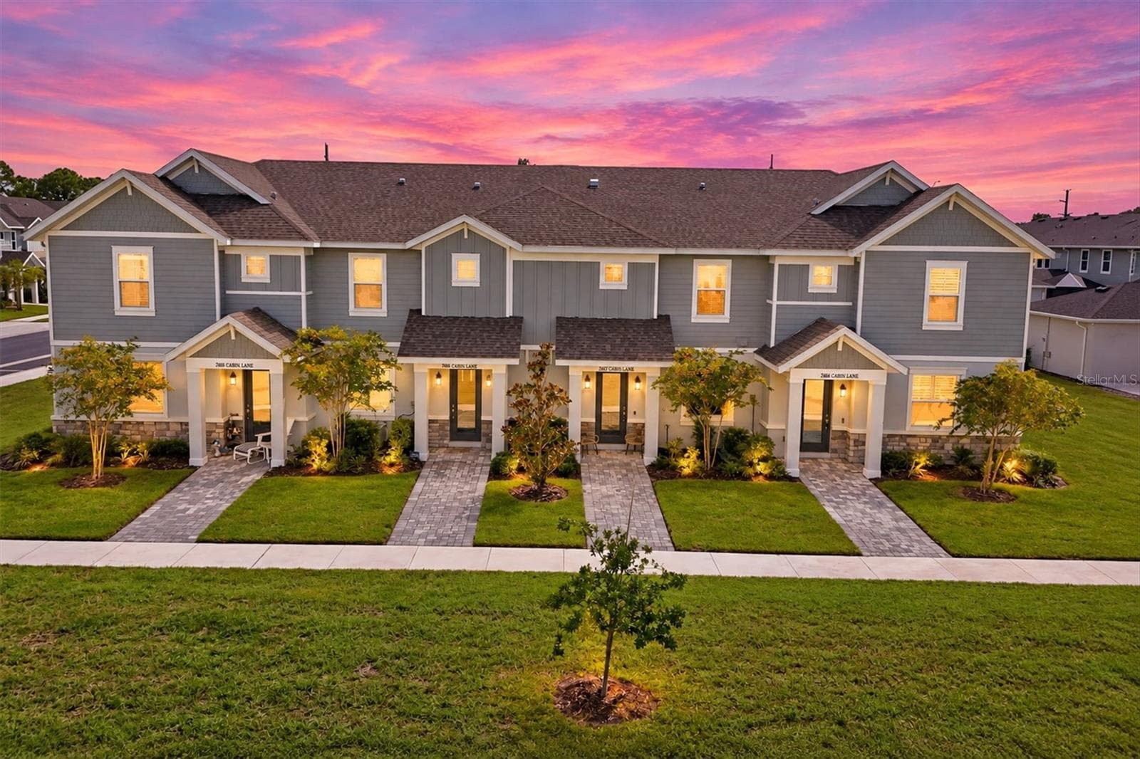 Park area and lake outside your front door! - 7392 CABIN LN, SARASOTA