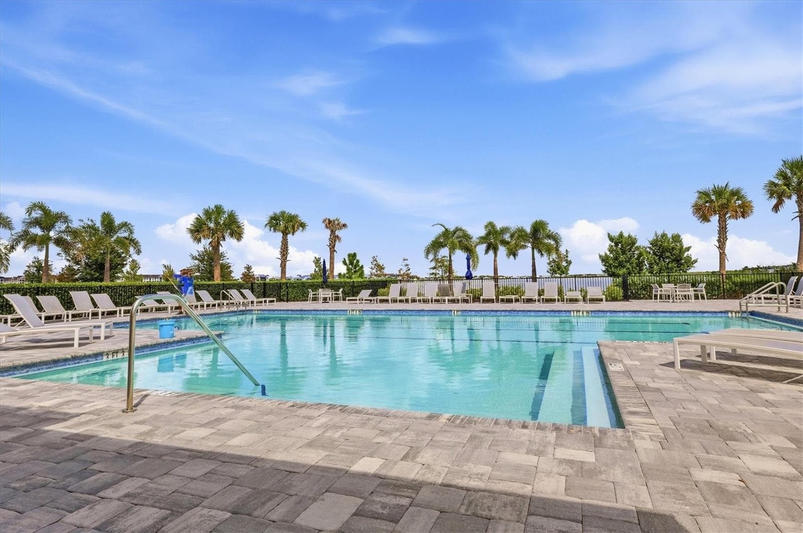 Community pool - 7392 CABIN LN, SARASOTA