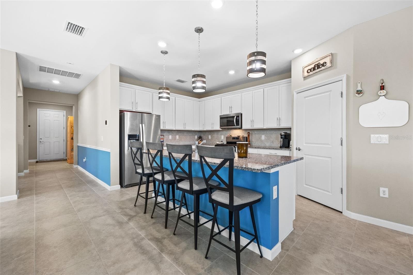 Single Family Residence at 7079 CHAPEL CREEK LN, NORTH FORT MYERS, photo 15 of 64