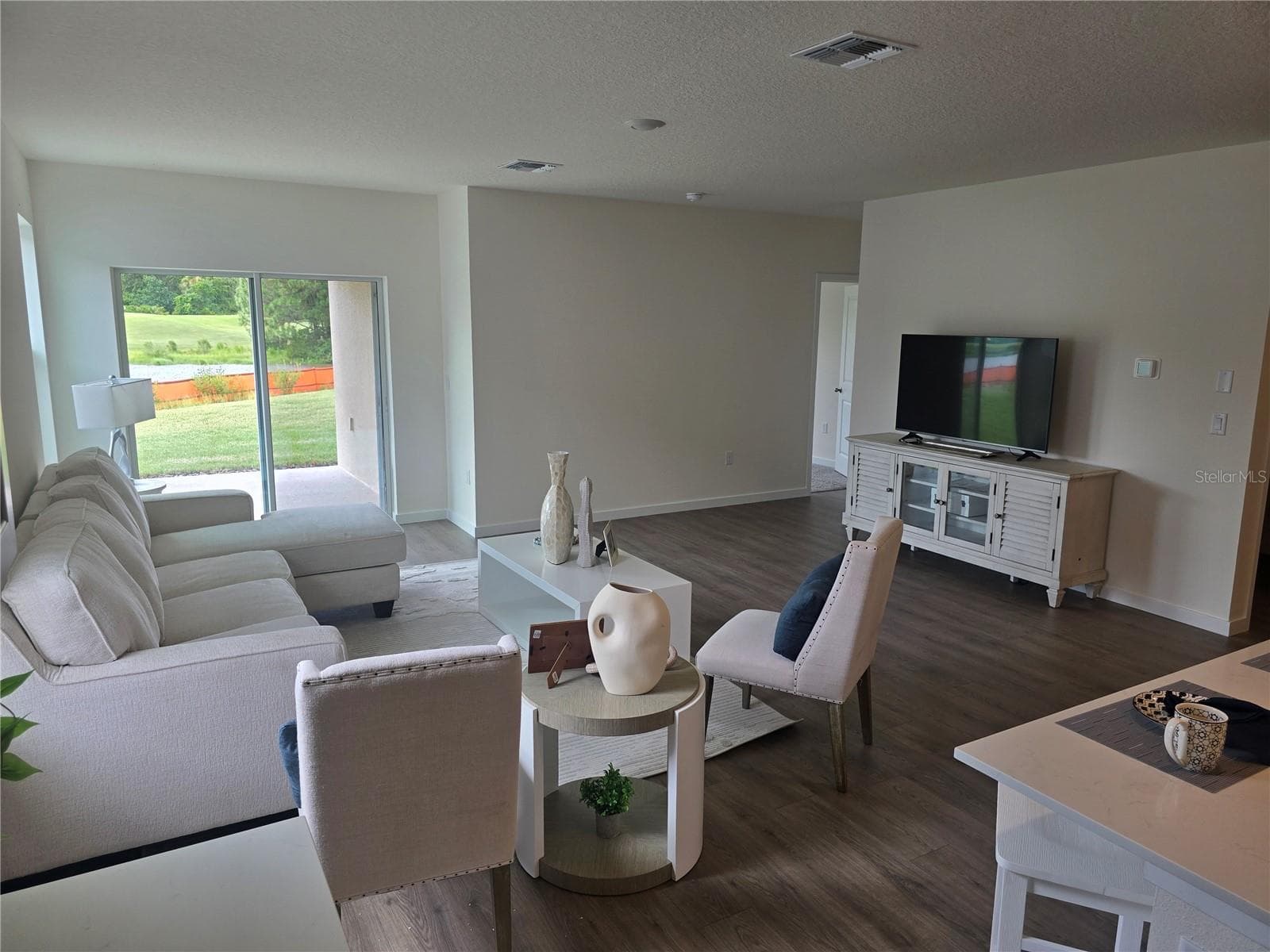 Single Family Residence at 1049 CHAMPION RIDGE DR, DAYTONA BEACH, photo 4 of 33