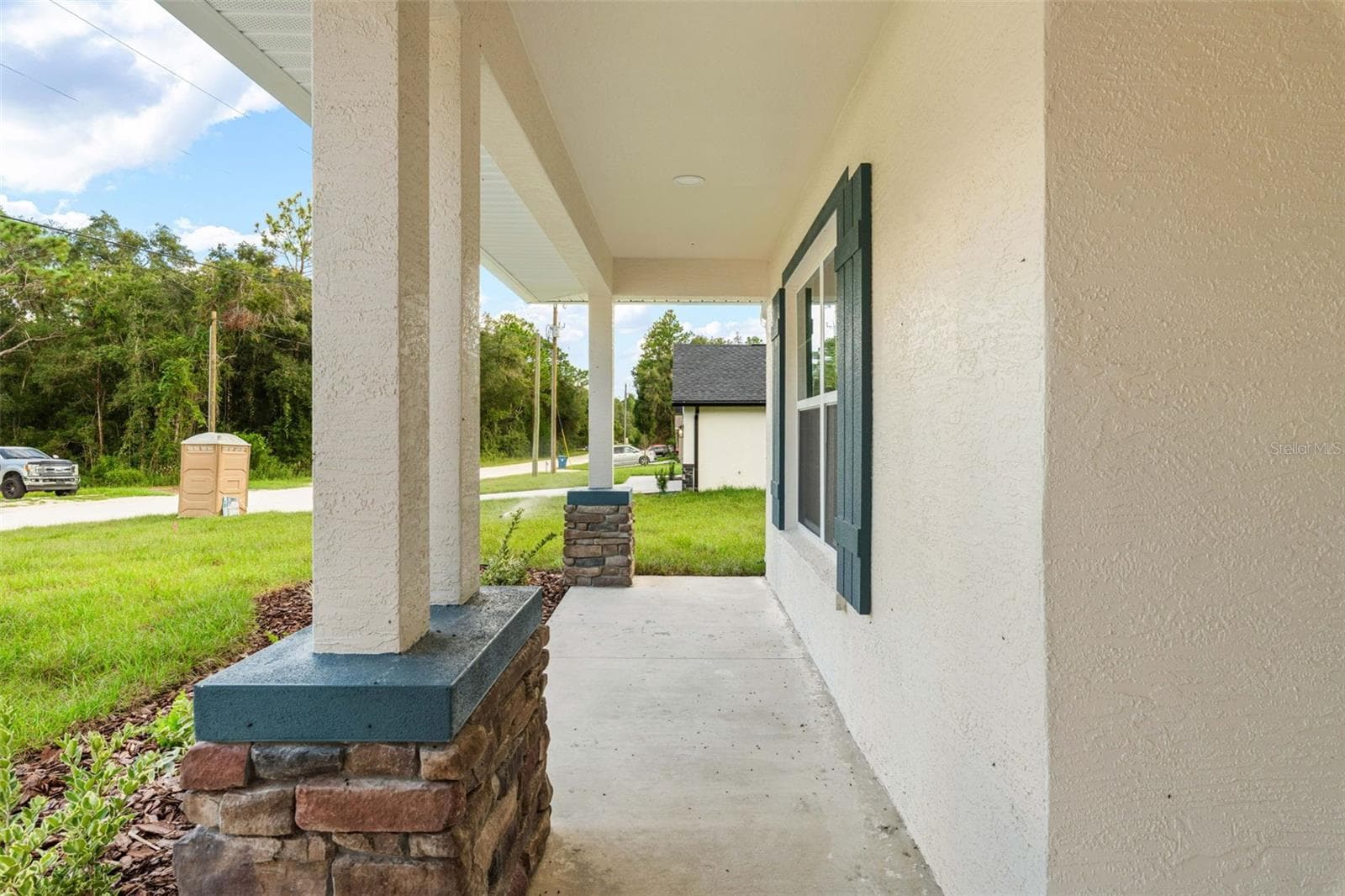 Single Family Residence at 13475 CANYON SWALLOW RD, WEEKI WACHEE, photo 8 of 44