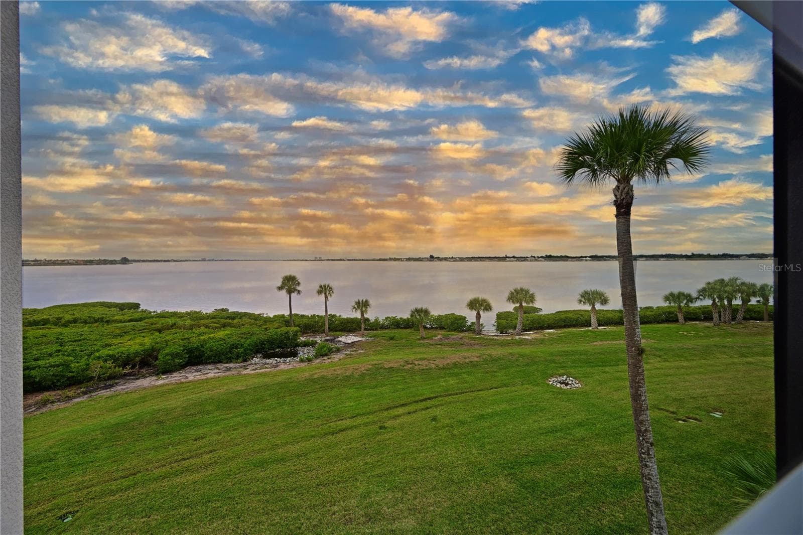 Condominium at 1030 TIDEWATER SHORES LOOP #105, BRADENTON, photo 4 of 75