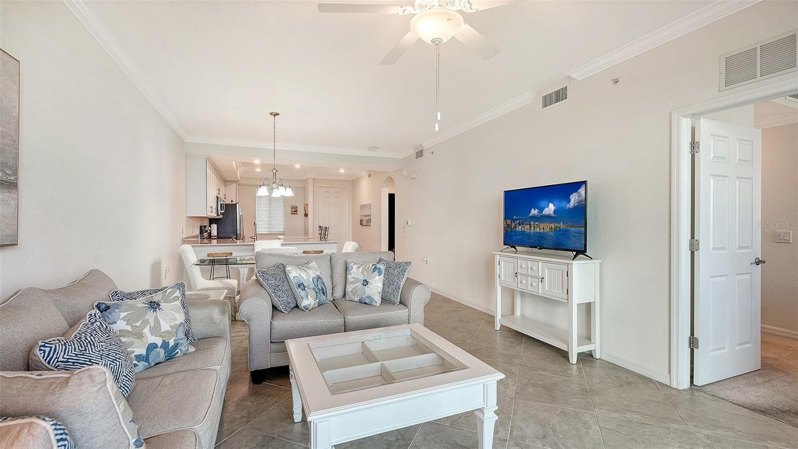 Condominium at 1030 TIDEWATER SHORES LOOP #105, BRADENTON, photo 9 of 75