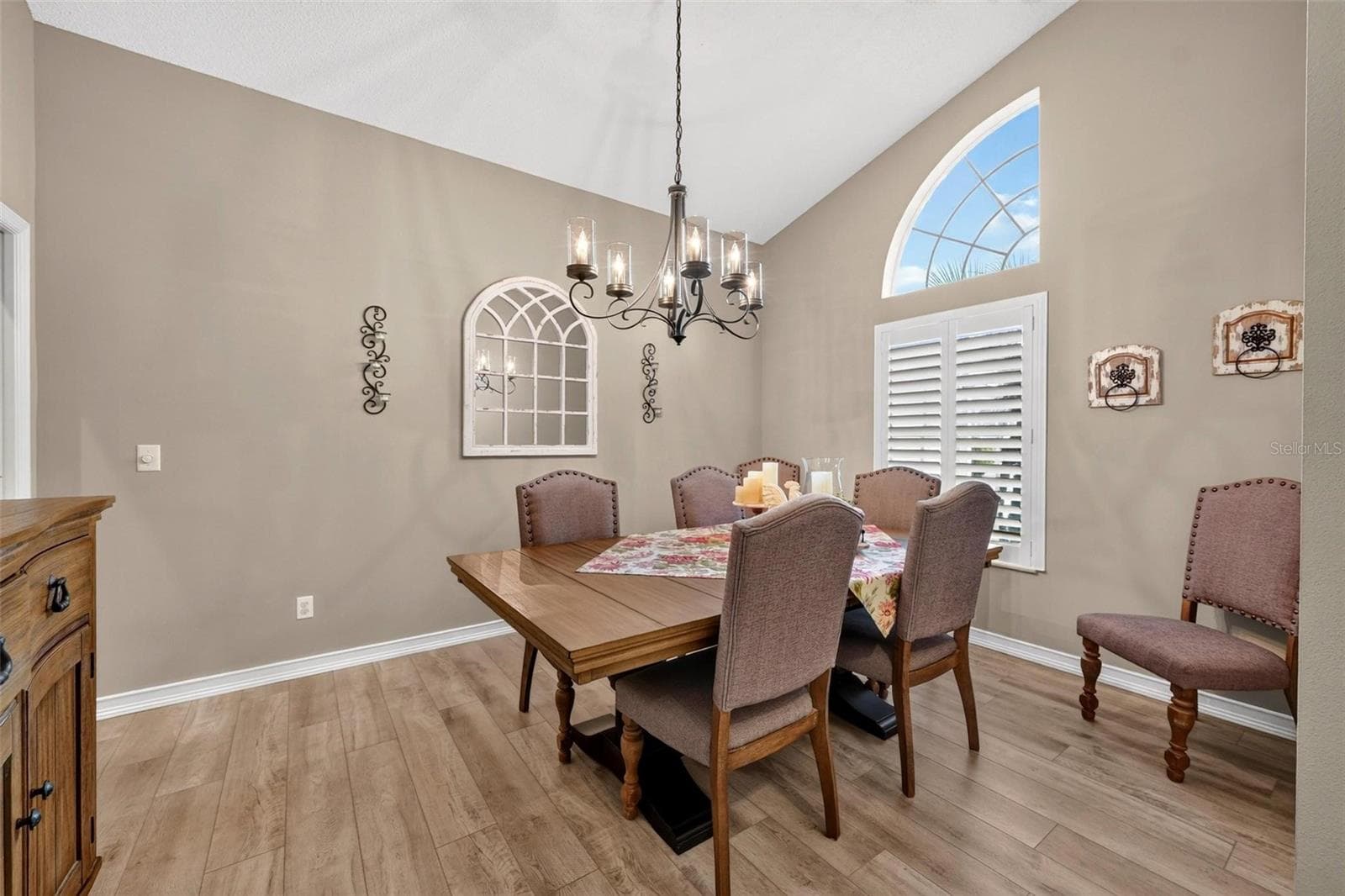 Single Family Residence at 919 RIDGE SPRING CT, APOPKA, photo 7 of 92