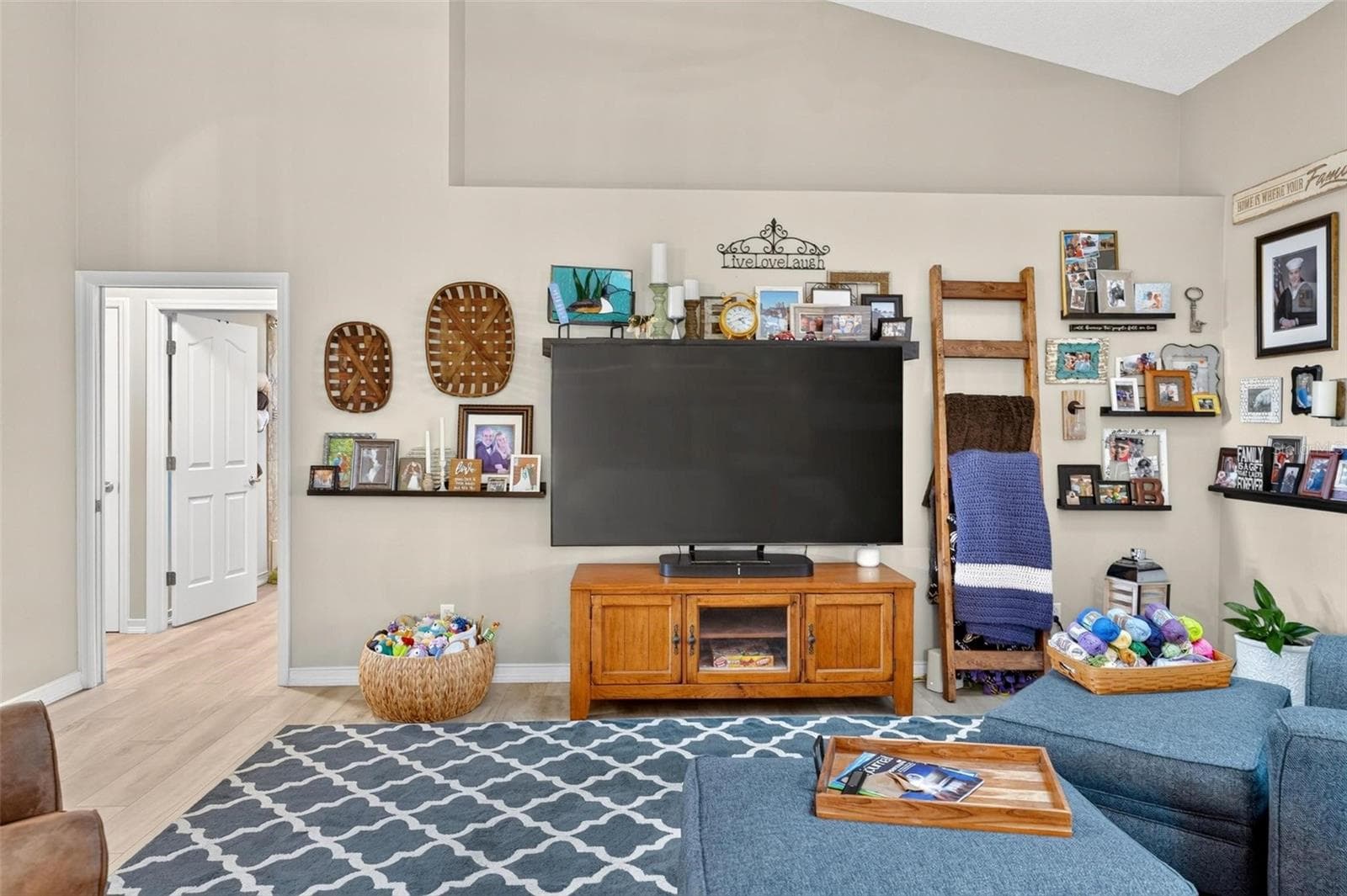 Single Family Residence at 919 RIDGE SPRING CT, APOPKA, photo 20 of 92