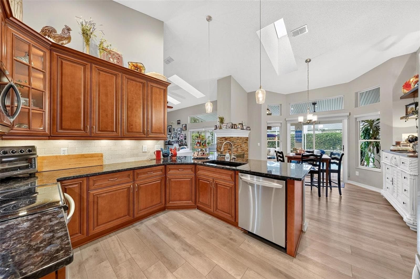 Single Family Residence at 919 RIDGE SPRING CT, APOPKA, photo 33 of 92