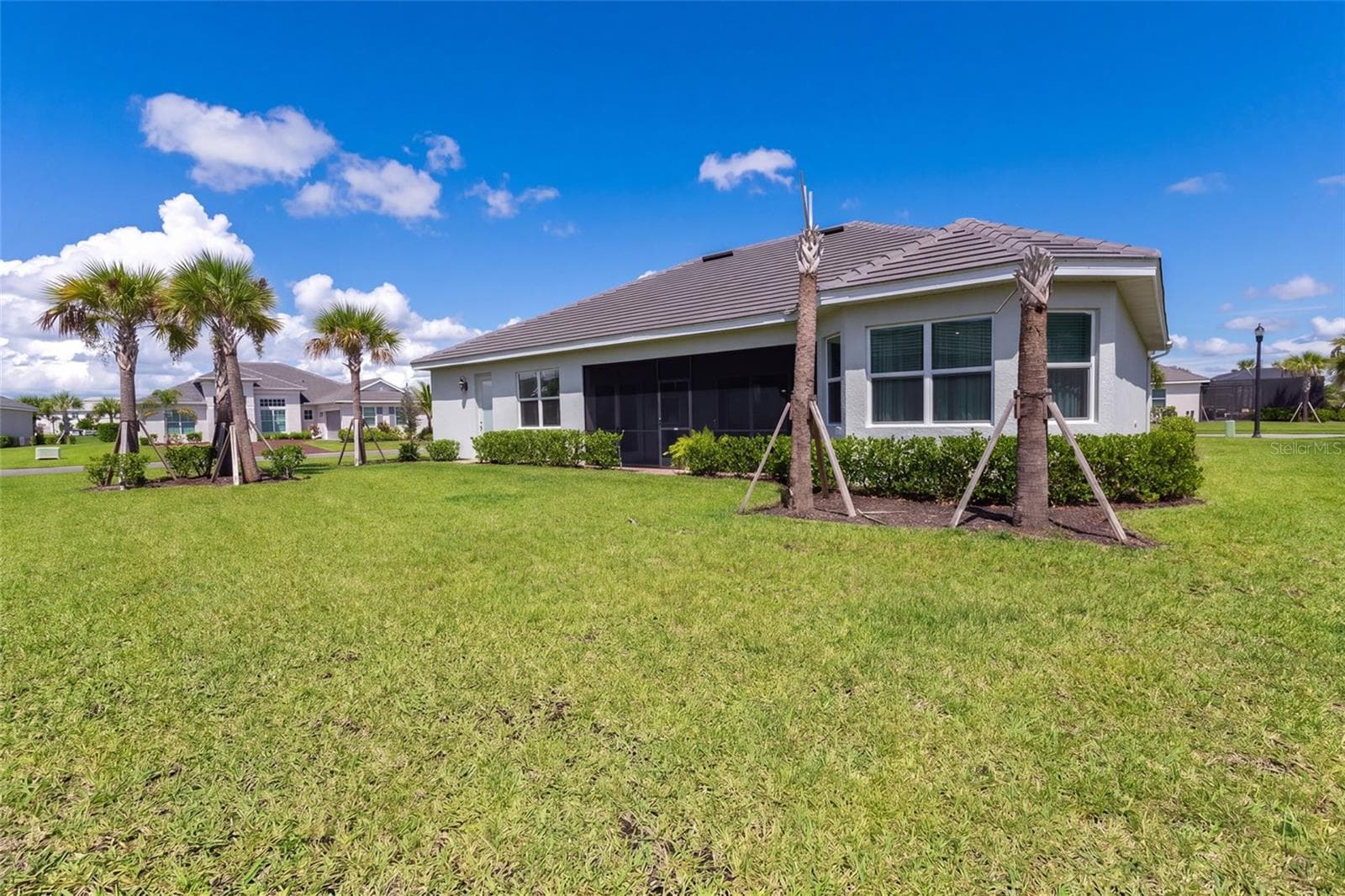 Side View - 15179 SEQUOIA CT, PUNTA GORDA