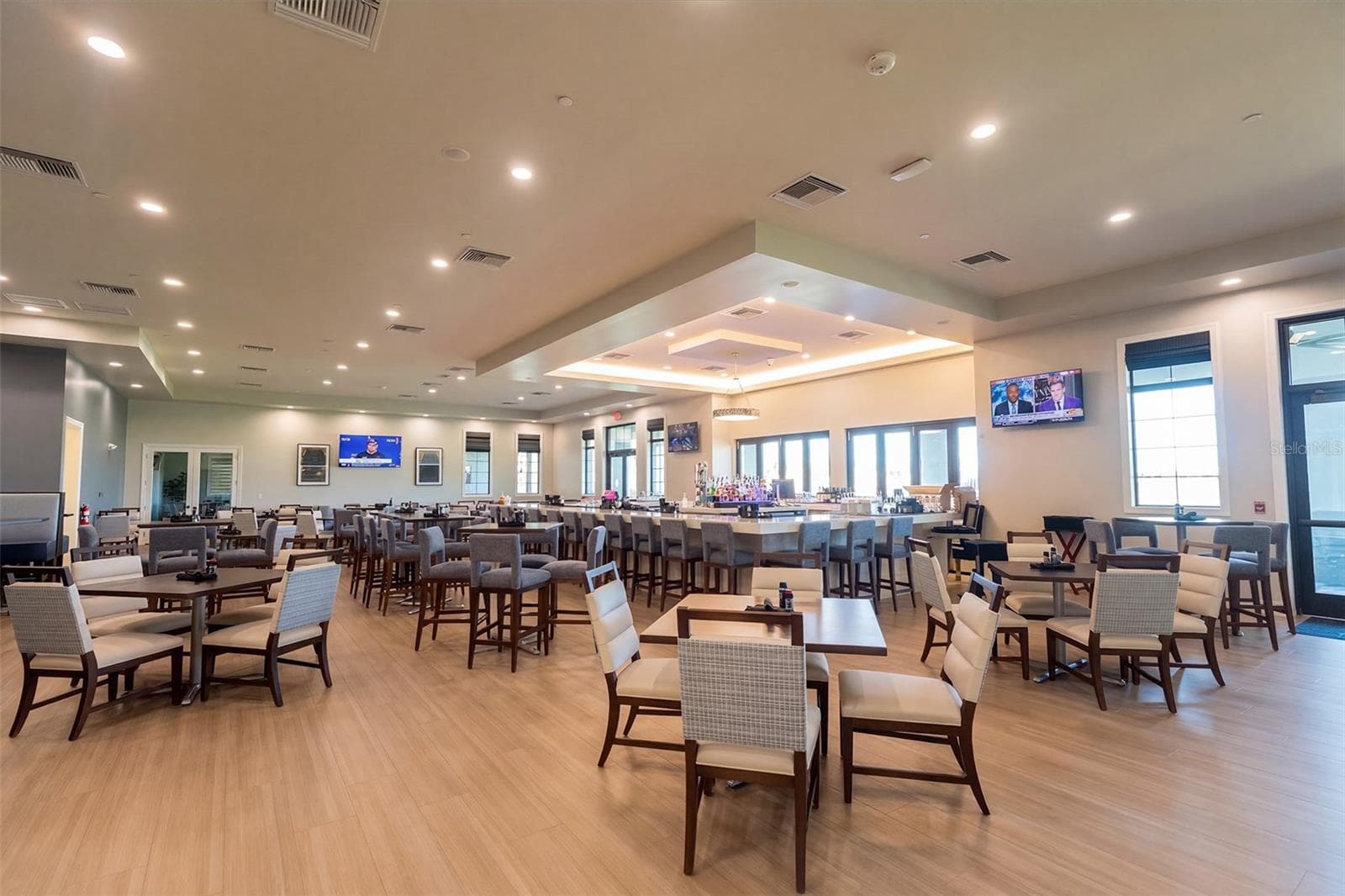 Heritage Landing Golf & Country Club Clubhouse Dining Room - 15179 SEQUOIA CT, PUNTA GORDA