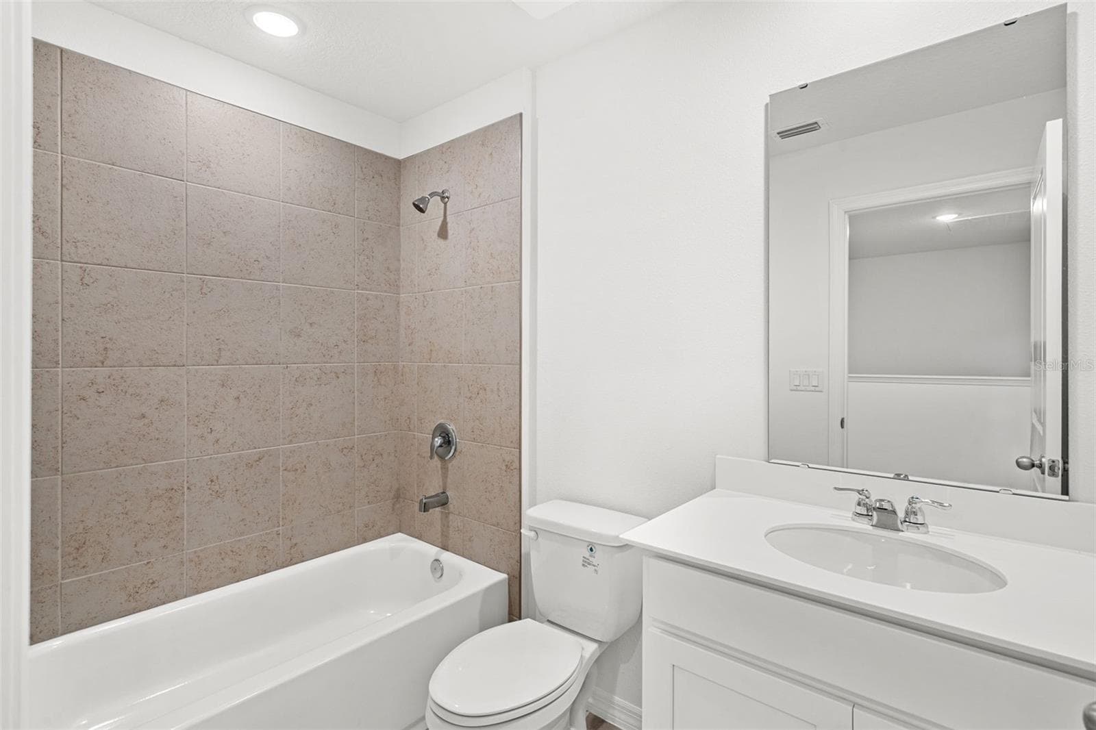 Townhouse at 4856 WINDING RIVER RD, ORLANDO, photo 15 of 30