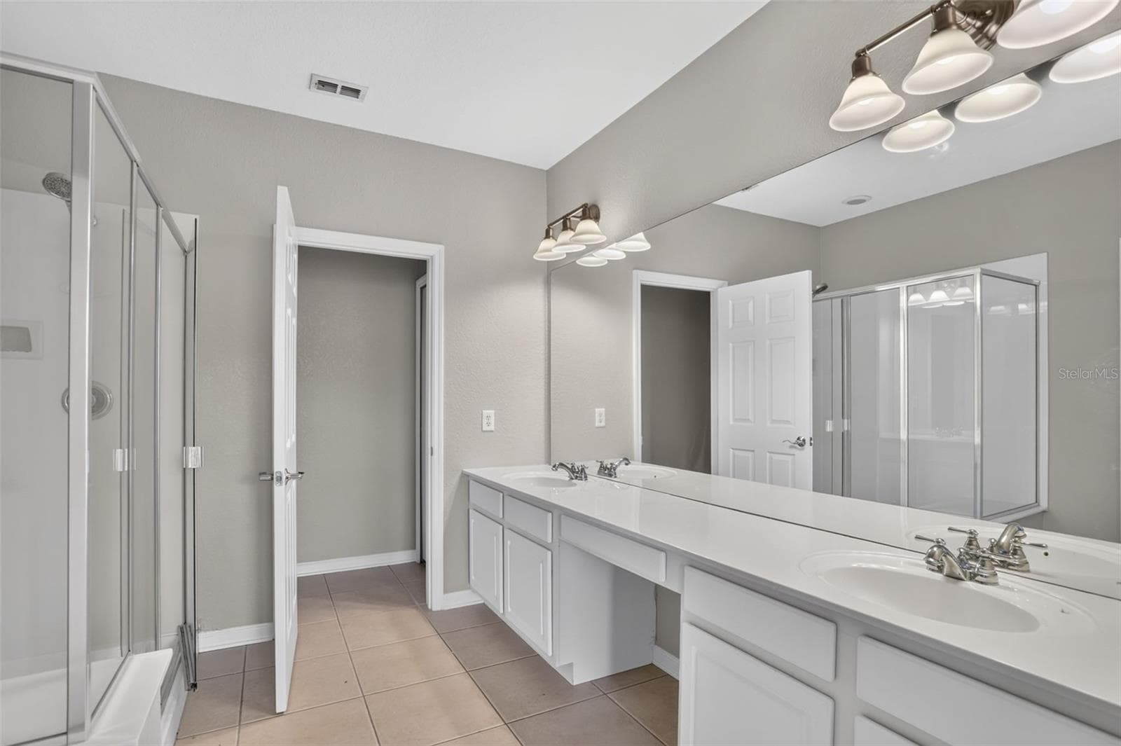 Condominium at 1258 GRADY LN, DAVENPORT, photo 19 of 47
