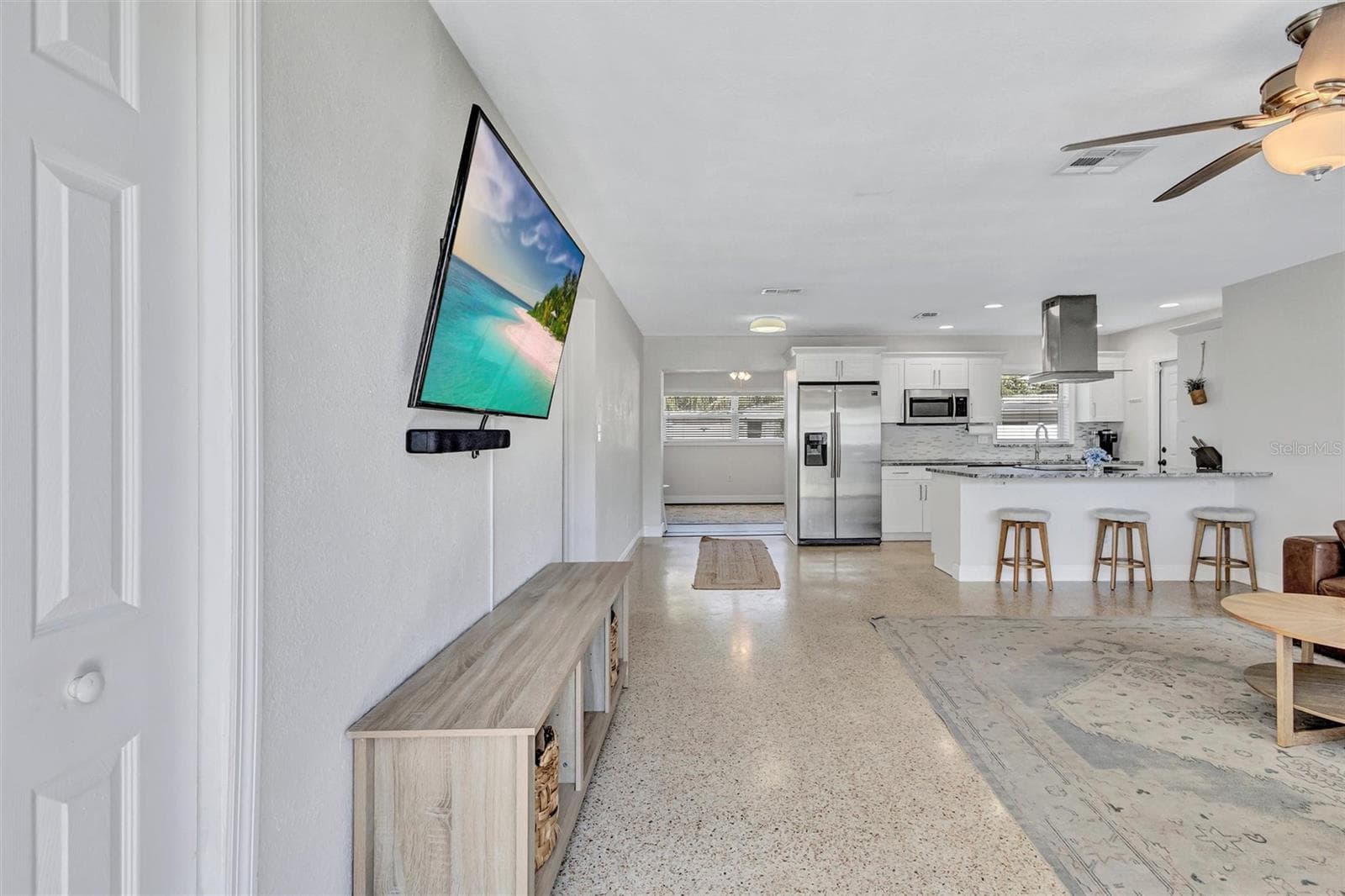 Single Family Residence at 3672 SEAROBIN DR SE, ST PETERSBURG, photo 5 of 45