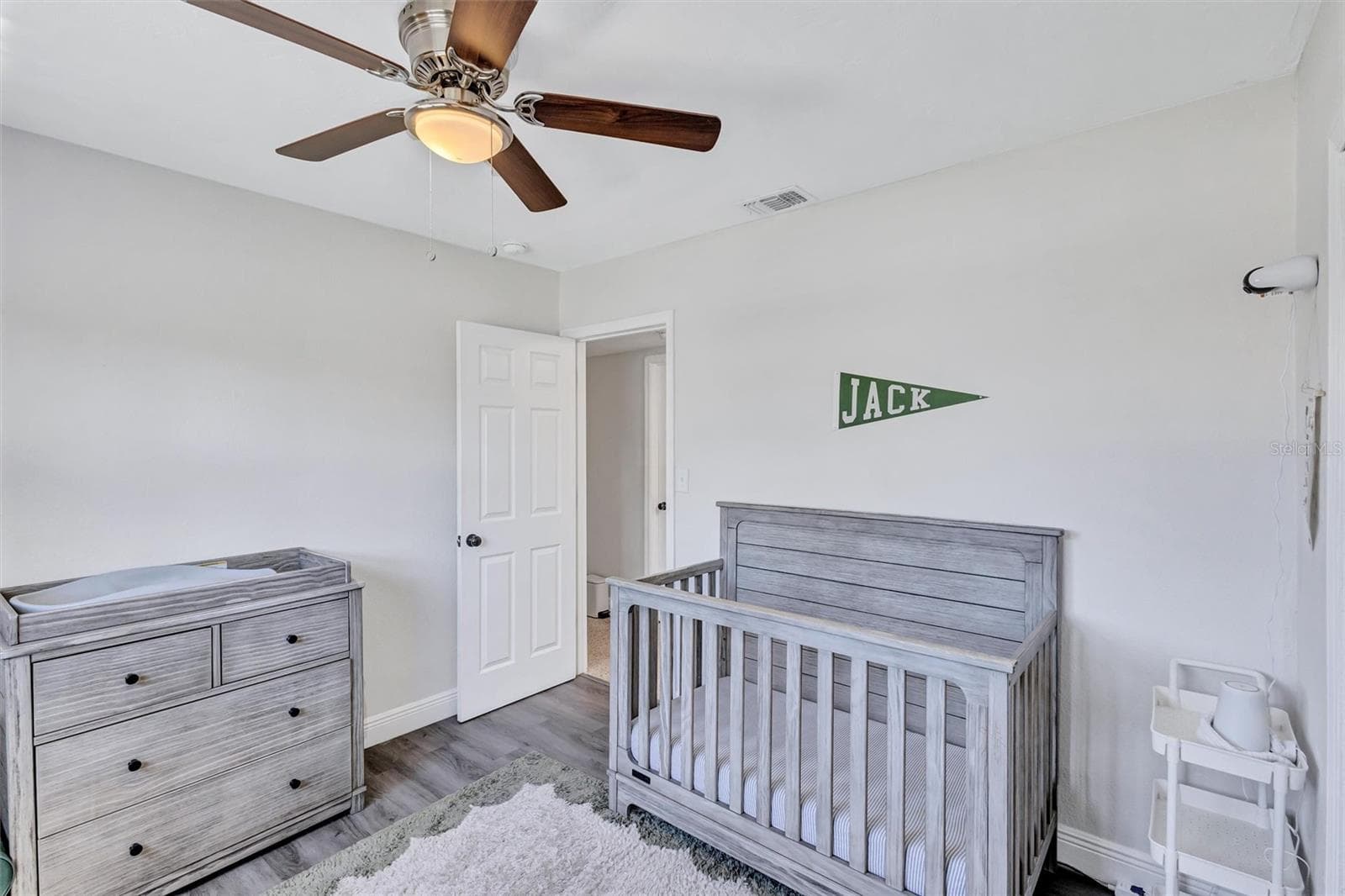 Single Family Residence at 3672 SEAROBIN DR SE, ST PETERSBURG, photo 26 of 45