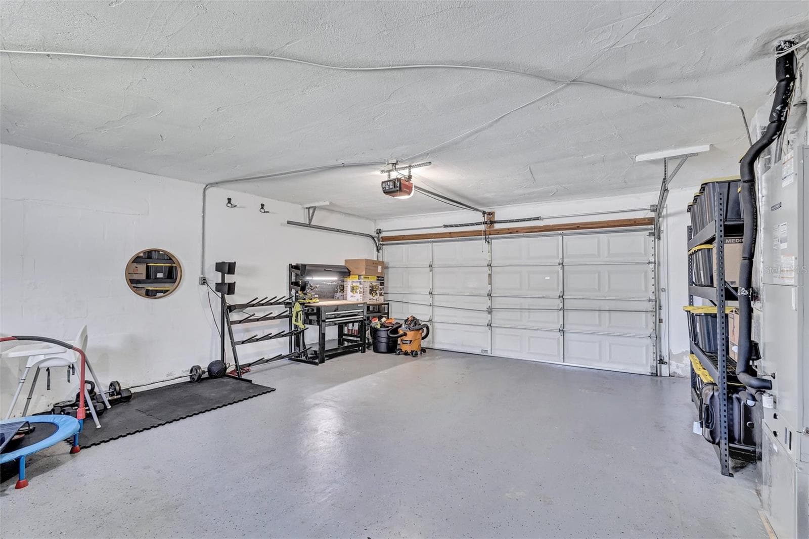 Single Family Residence at 3672 SEAROBIN DR SE, ST PETERSBURG, photo 31 of 45